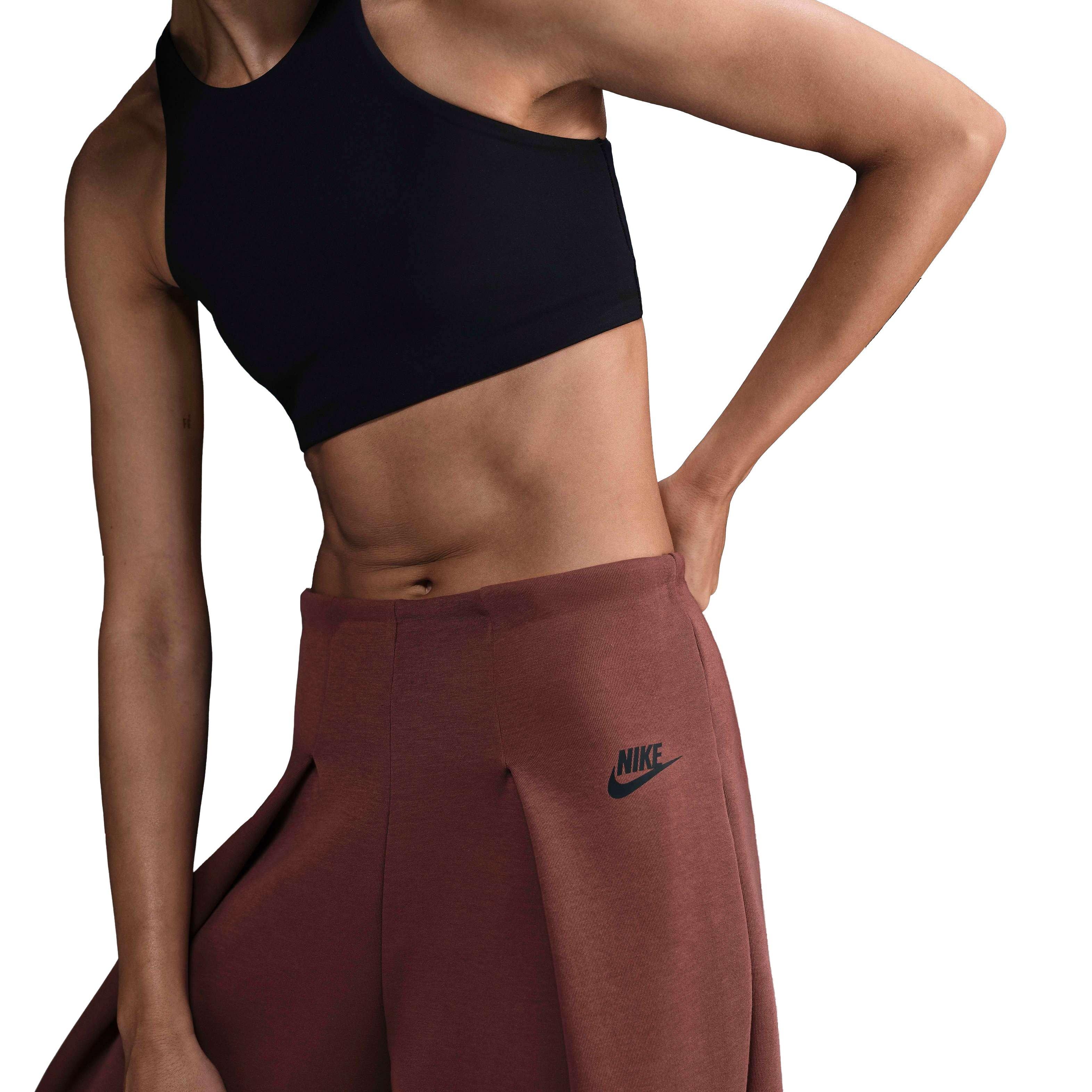 Nike Women's Sportswear Tech Fleece High-Waisted Pleated Trousers - RED/BLACK Thumbnail View 3