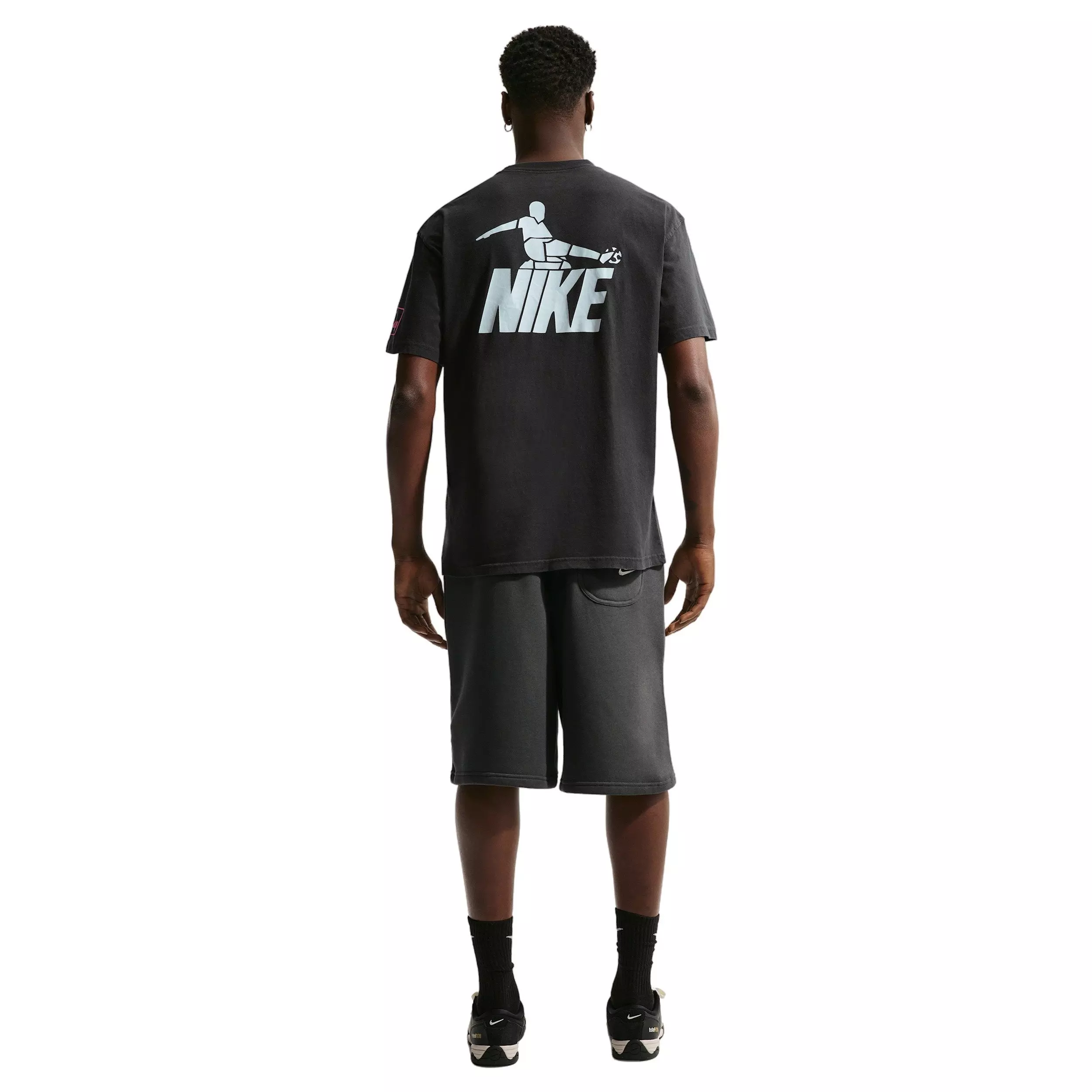 Nike Men's Sportswear LSE Celeb FB 2 T-Shirt - BLACK