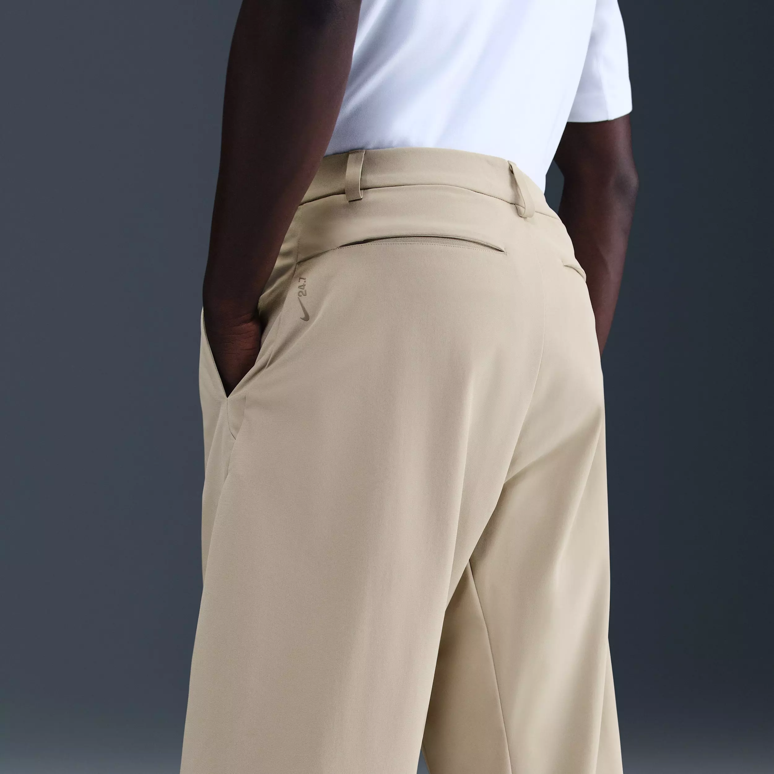 Nike Men's 24.7 PefectStretch Dri-FIT UV Loose-Fit Utility Pants - BROWN