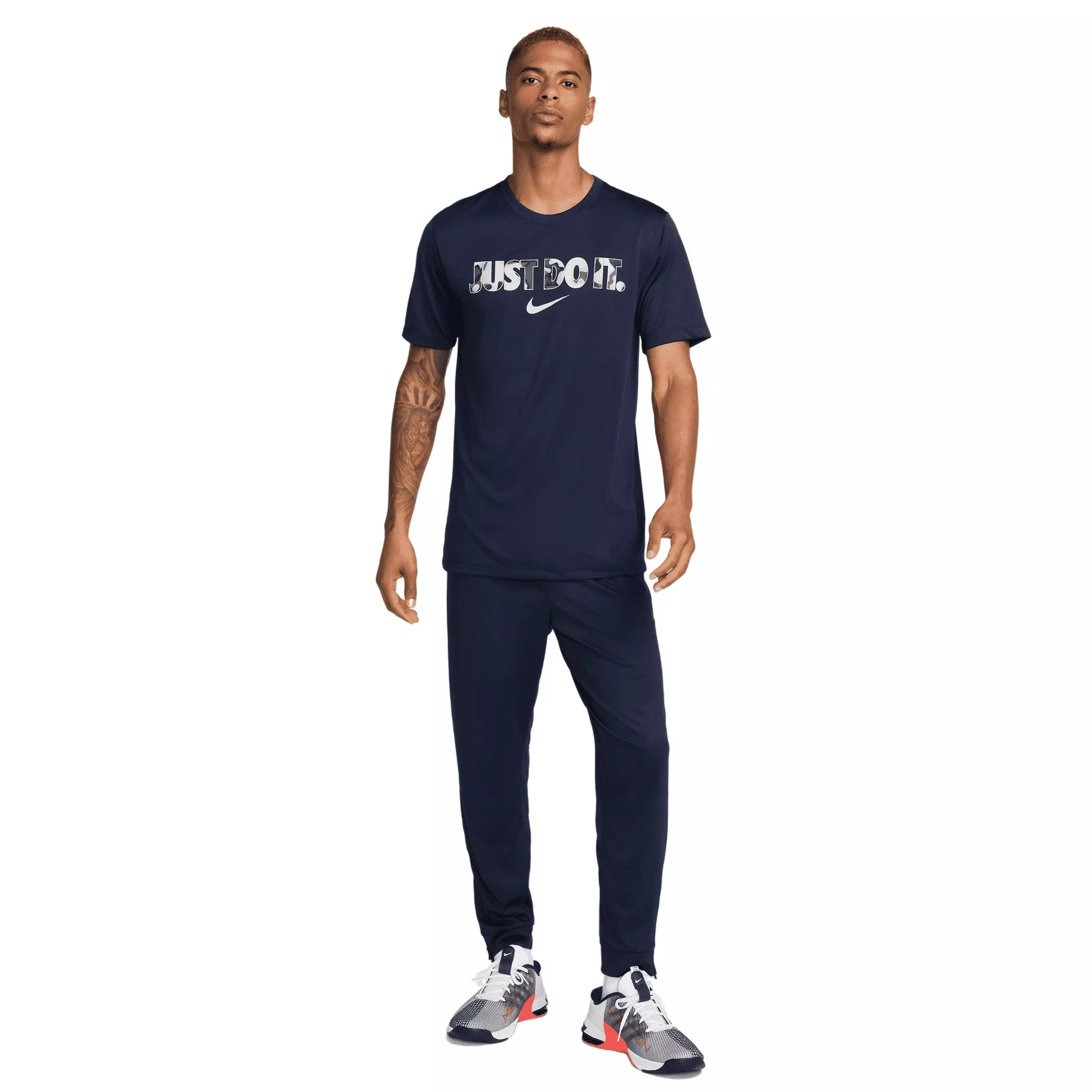 Nike Men's Totality Dri-FIT Tapered Versatile Pants - Blue - BLUE