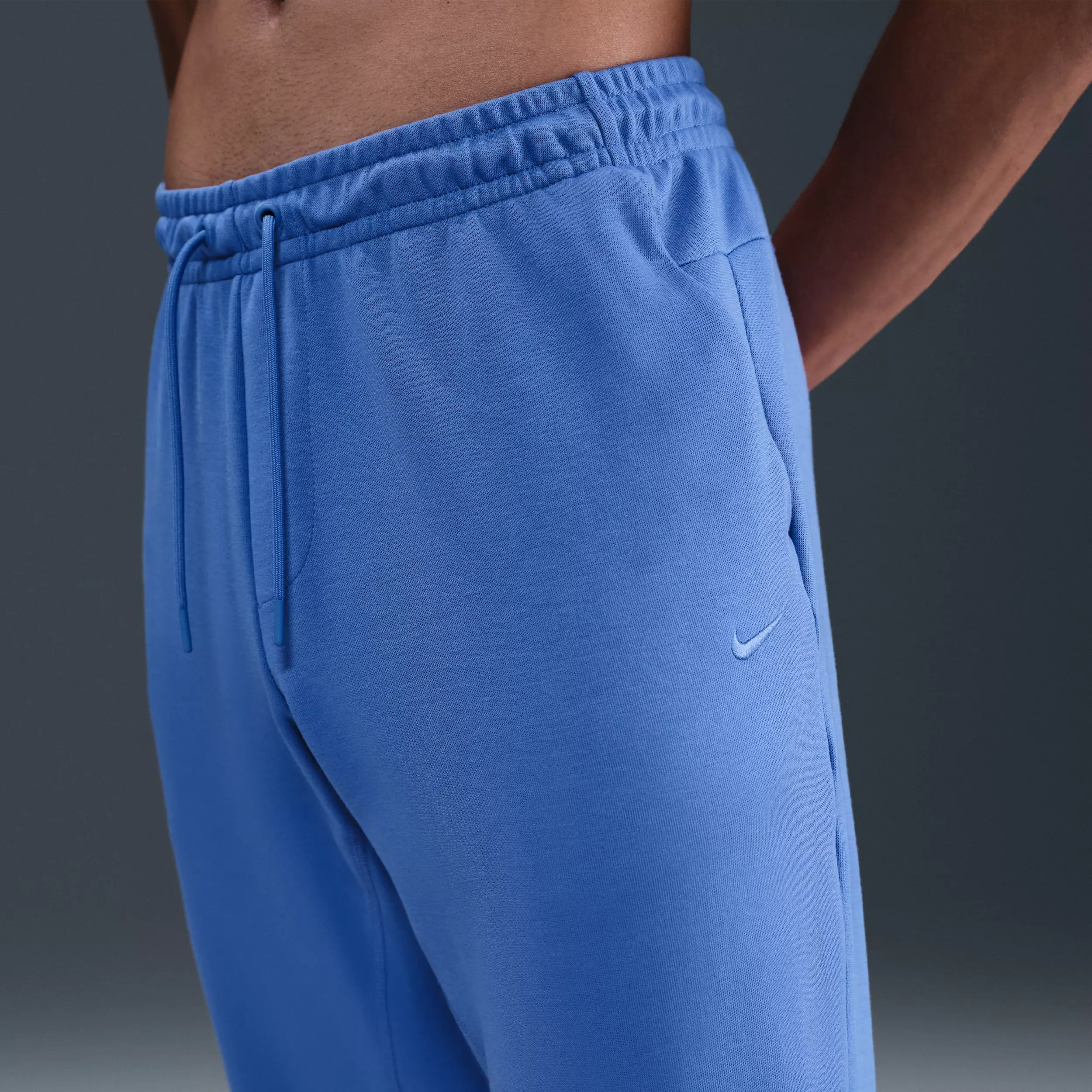Nike Men's Primary Fleece Dri-FIT UV Performance Joggers - BLUE