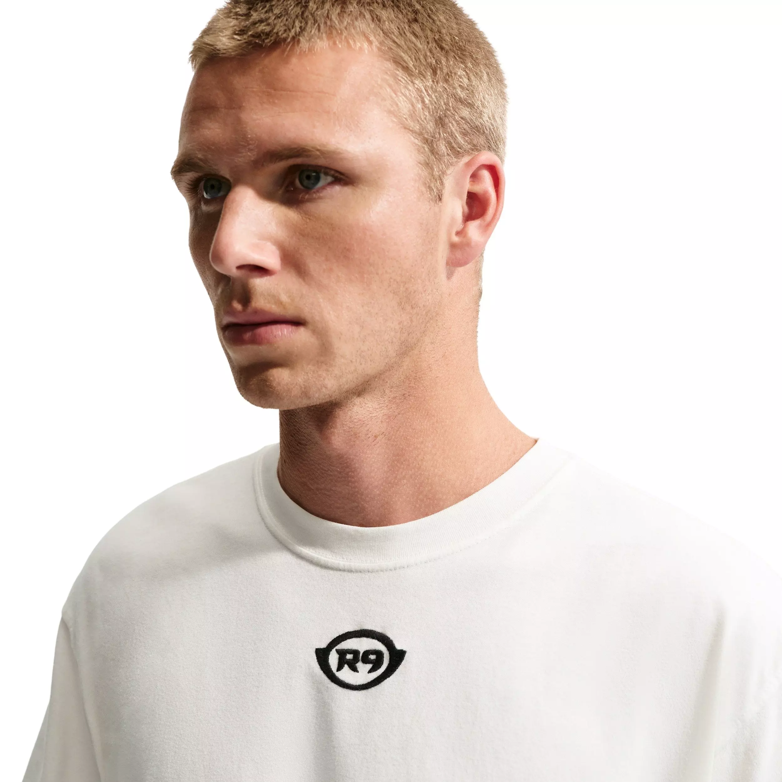 Nike Men's Sportswear "R9" Photo T-Shirt - White - WHITE