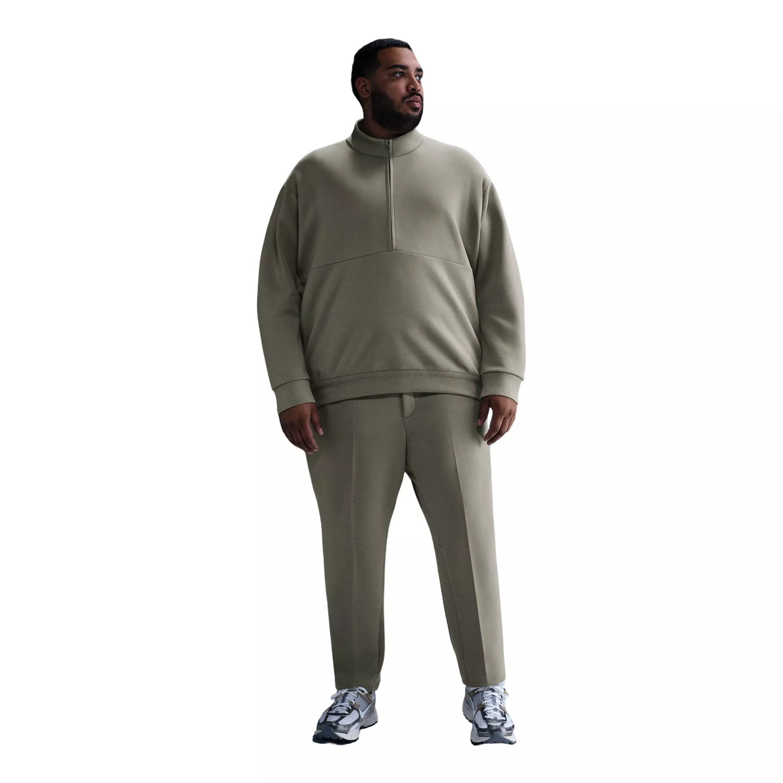 Nike Men's 24.7 ImpossiblySoft Dri-FIT Pants - GREEN