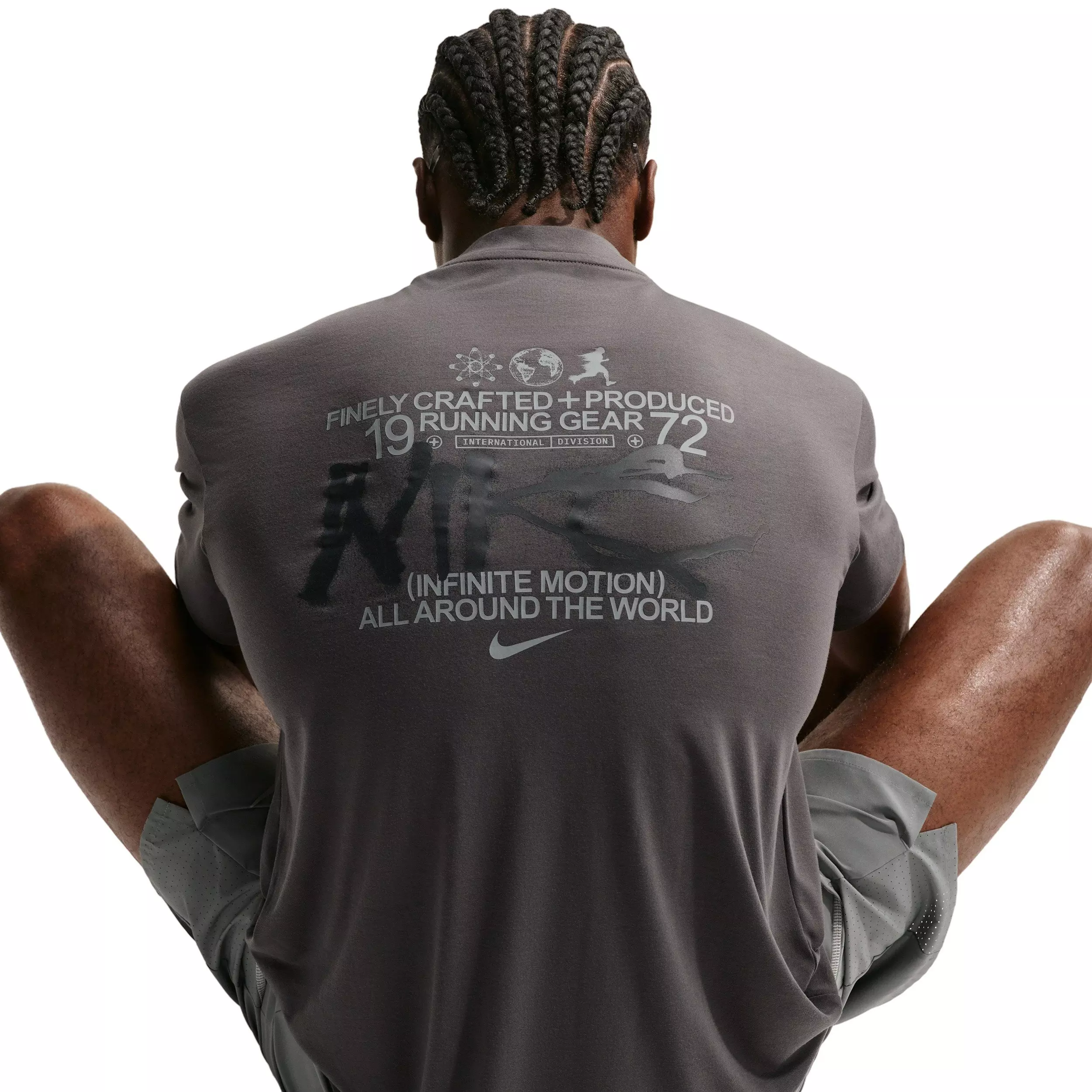 Nike Men's Disrupt Dri-FIT Short-Sleeve Running Top - ASH GREY