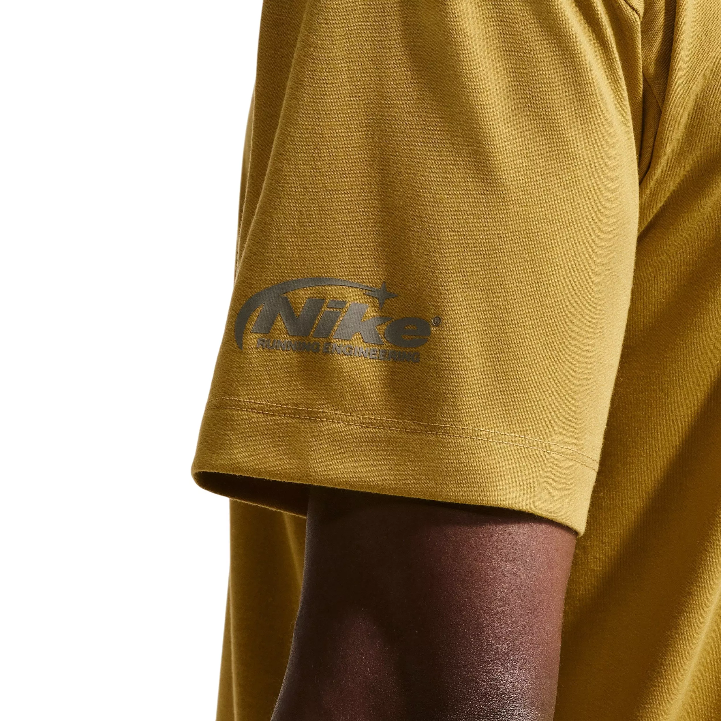 Nike Men's Disrupt Dri-FIT Short-Sleeve Running Top - GOLD