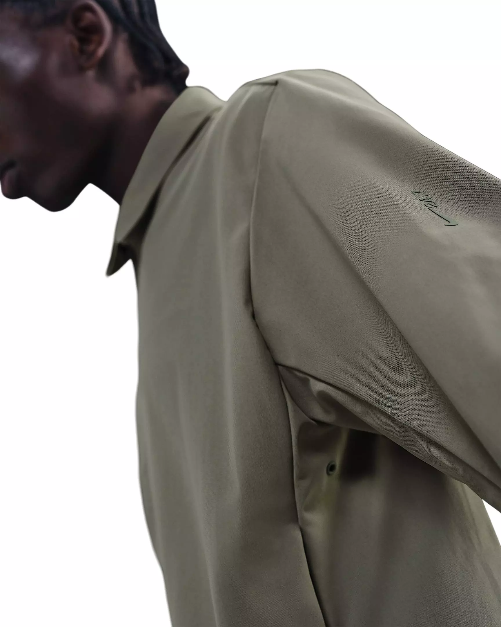 Nike Men's 24.7 PerfectStretch Dri-FIT UV Jacket - GREEN