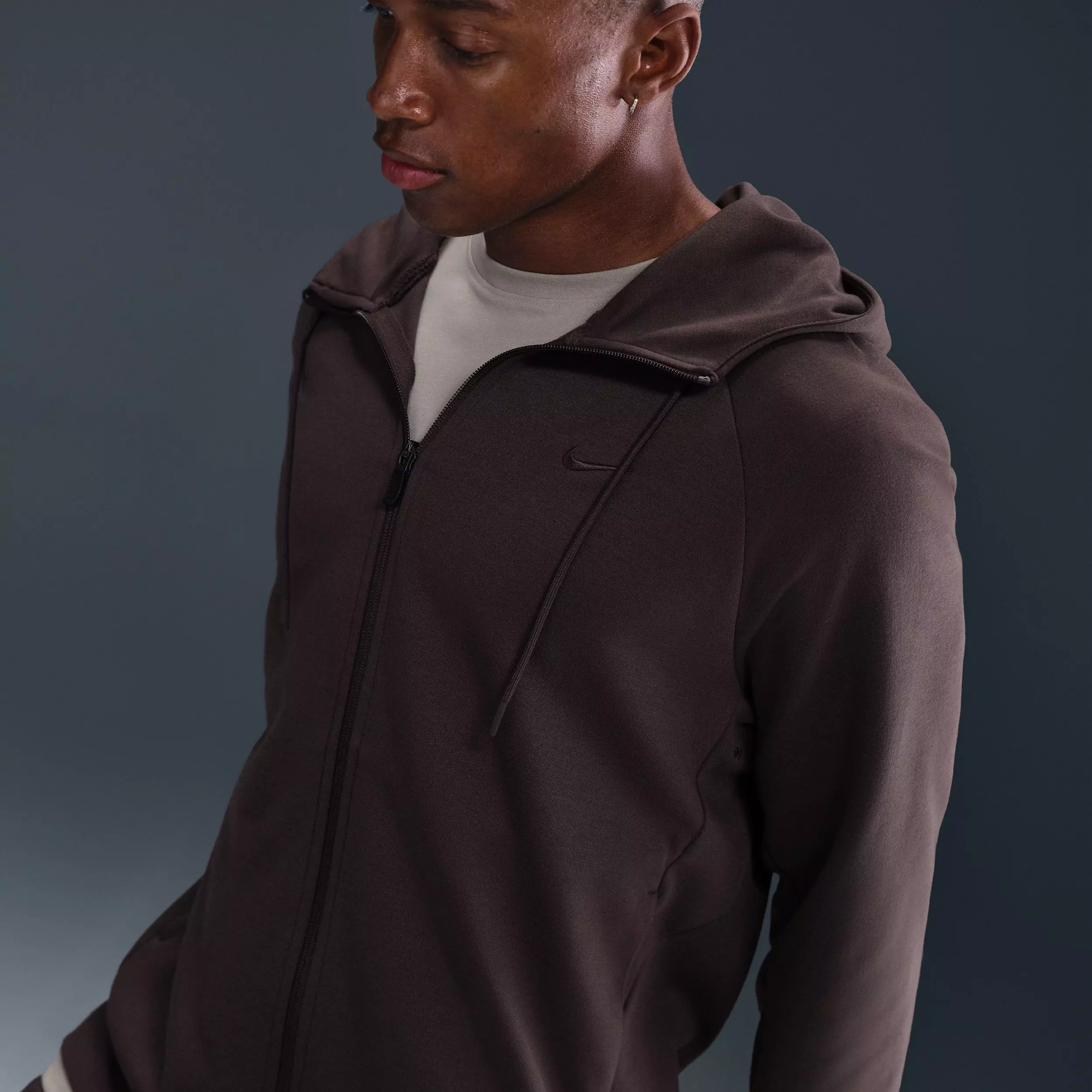 Nike Men's Primary Fleece Dri-FIT UV Full-Zip Performance Jacket - BROWN