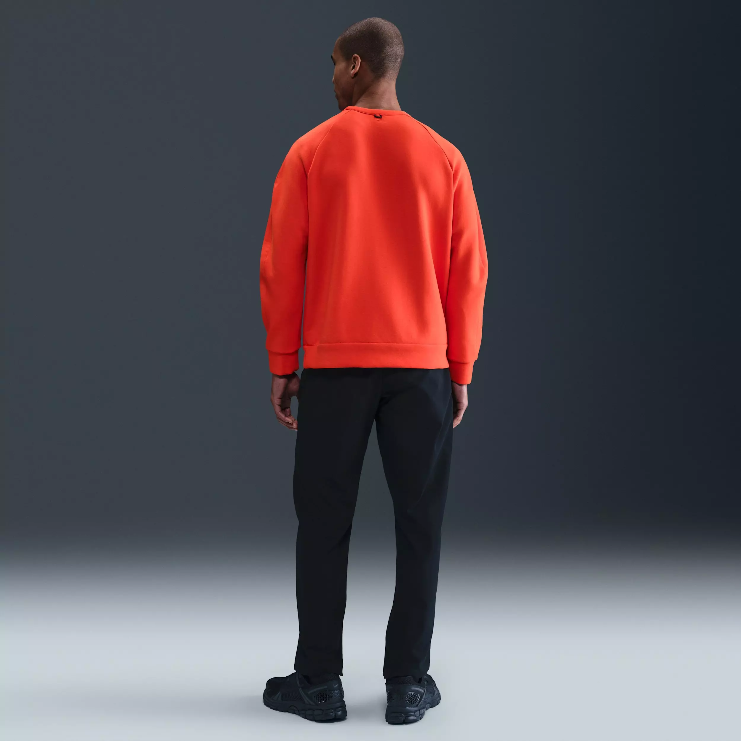 Nike Men's 24.7 ImpossiblySoft Dri-FIT Crew - RED