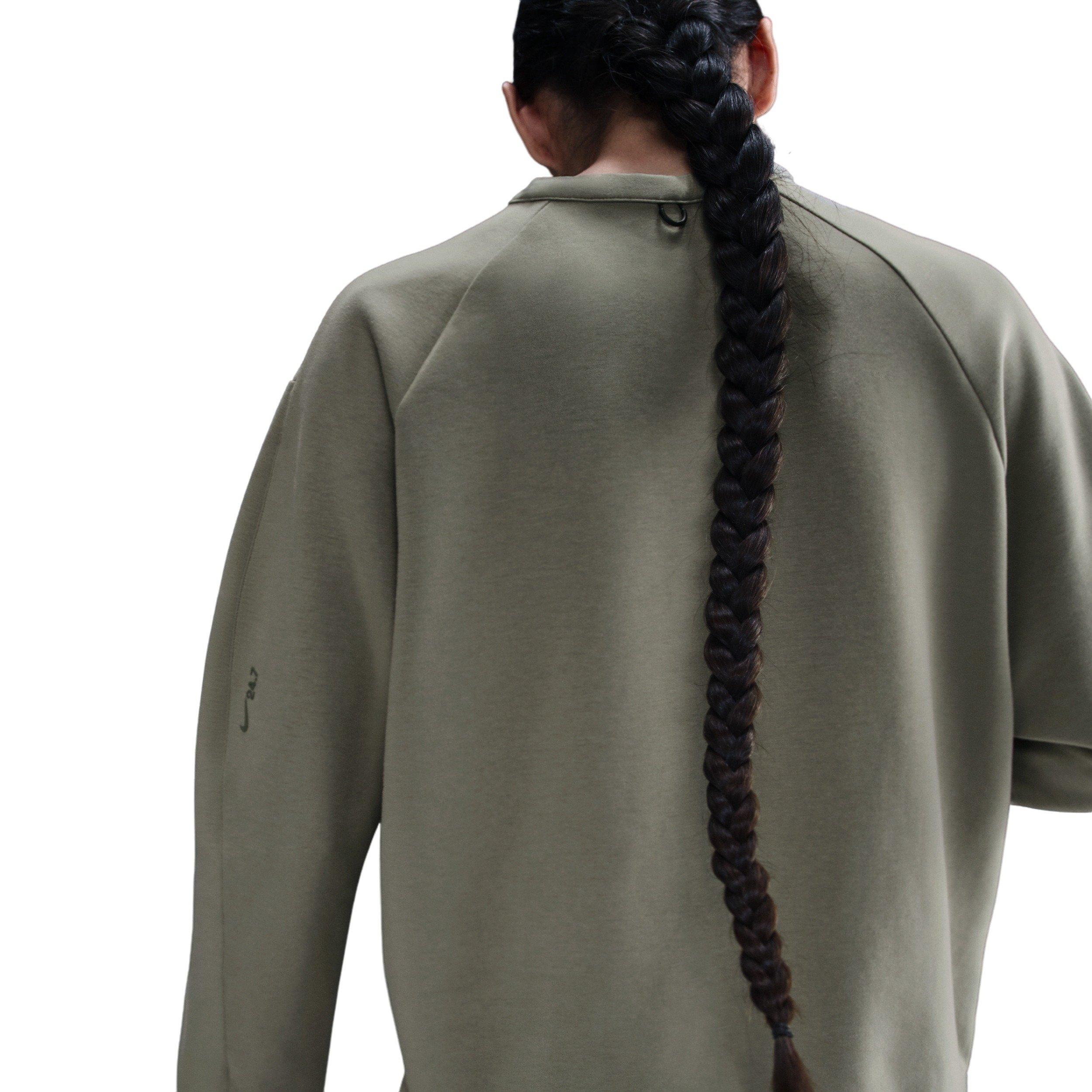 Nike Men's 24.7 ImpossiblySoft Dri-FIT Crew - GREEN Thumbnail View 2