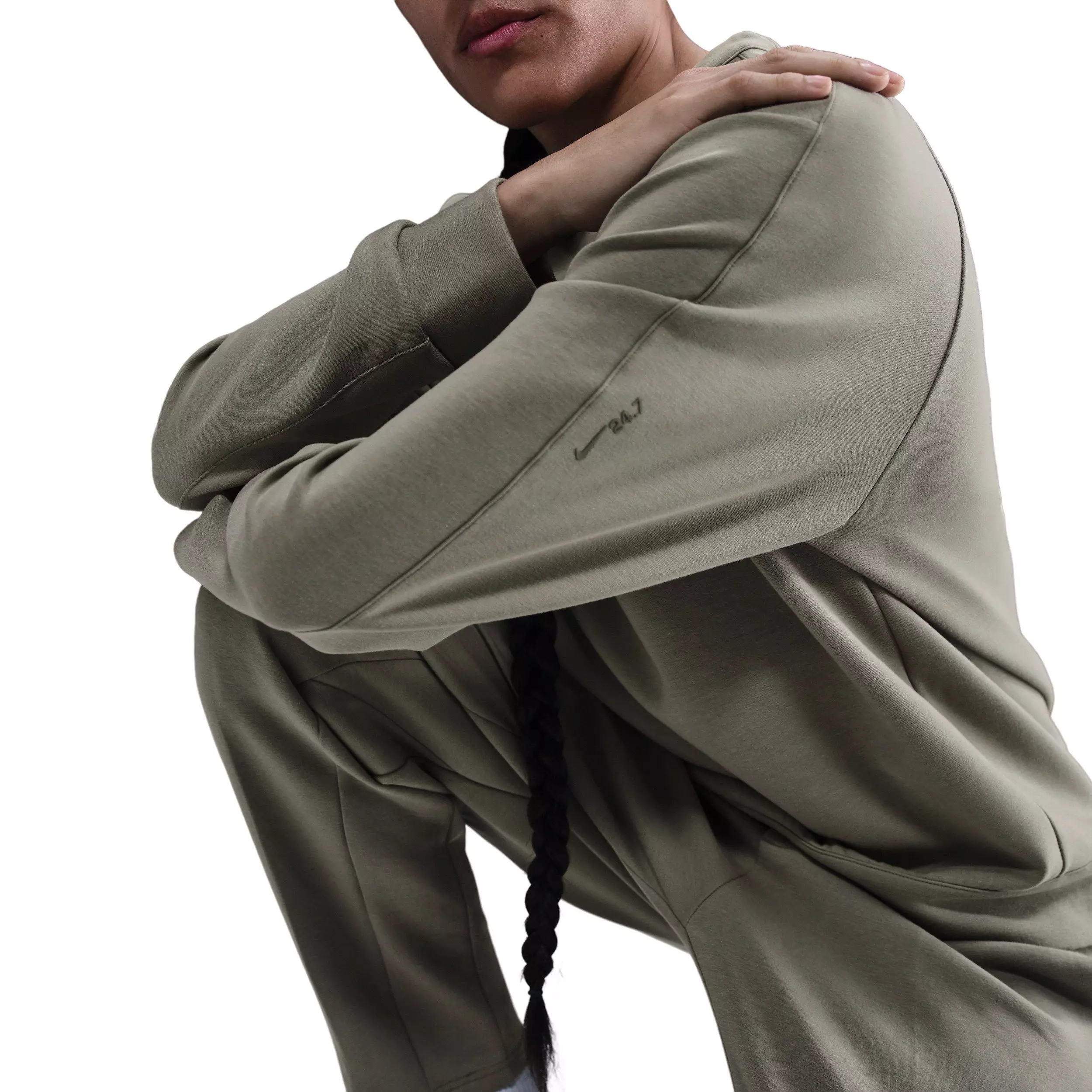 Nike Men's 24.7 ImpossiblySoft Dri-FIT Crew - GREEN