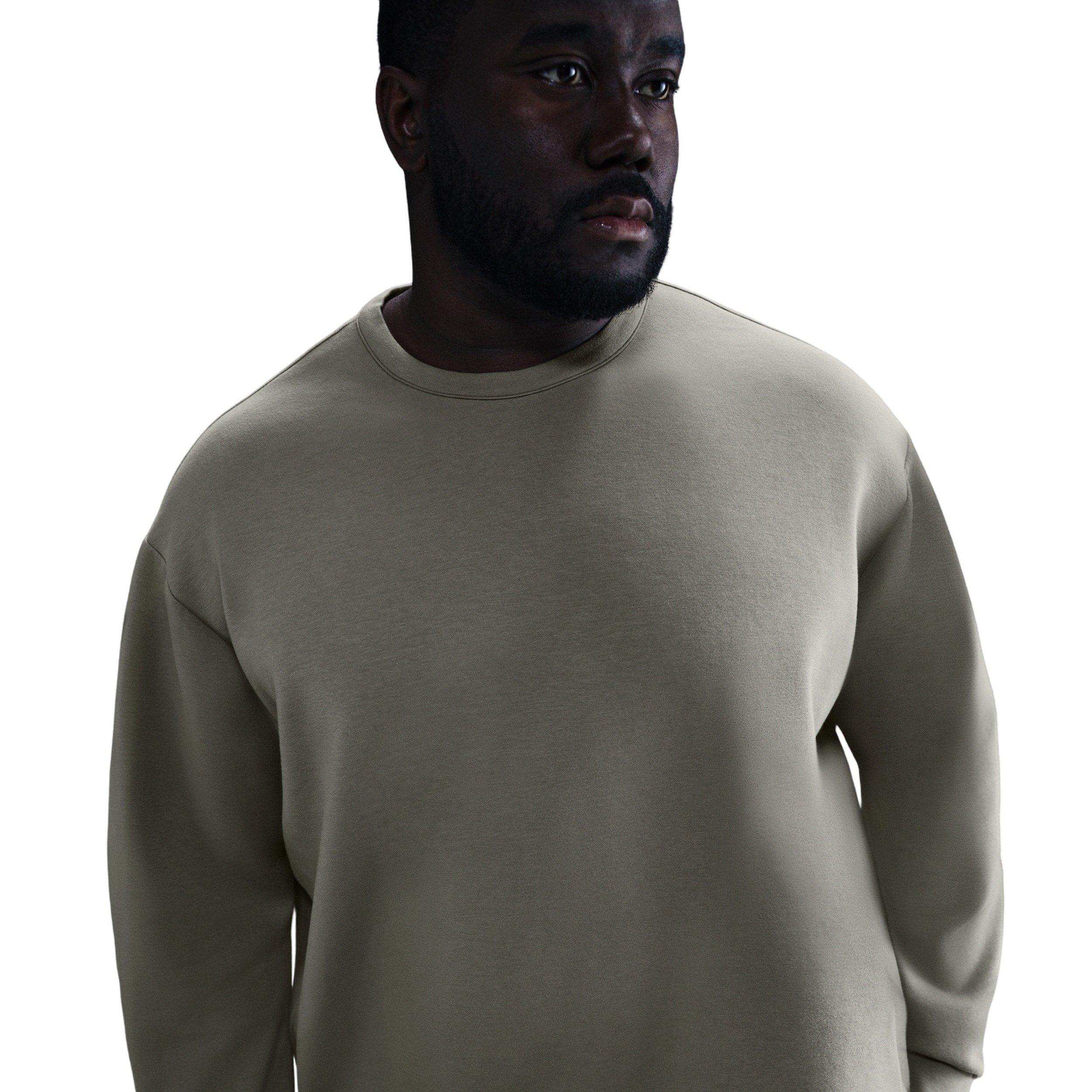 Nike Men's 24.7 ImpossiblySoft Dri-FIT Crew - GREEN Thumbnail View 7