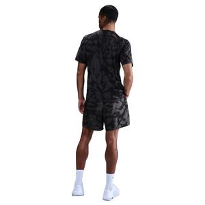 Nike Men's Form Dri-FIT 7" Unlined Versatile Shorts