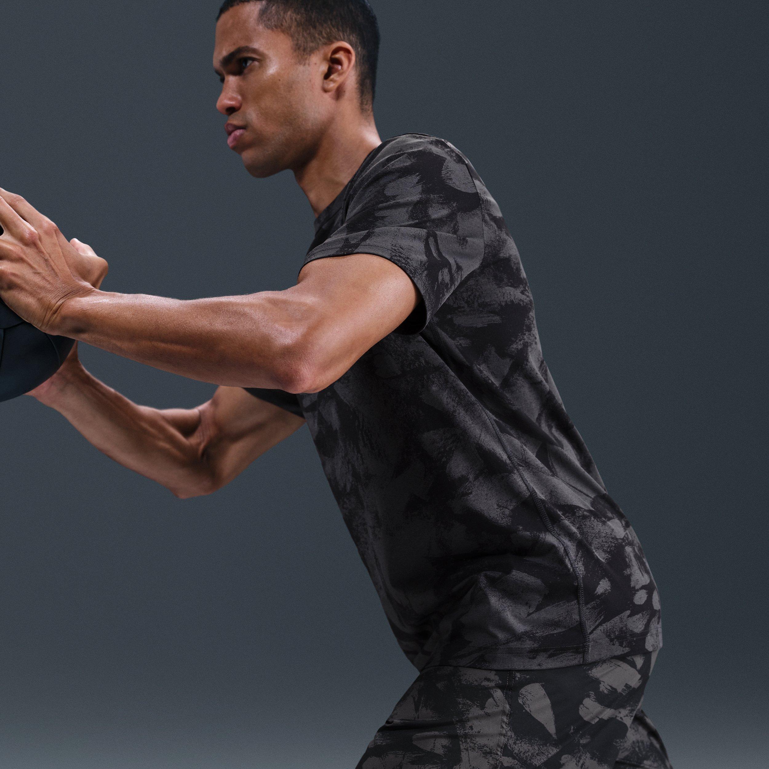 Nike Men's Form Dri-FIT 7" Unlined Versatile Shorts - GREY Thumbnail View 5