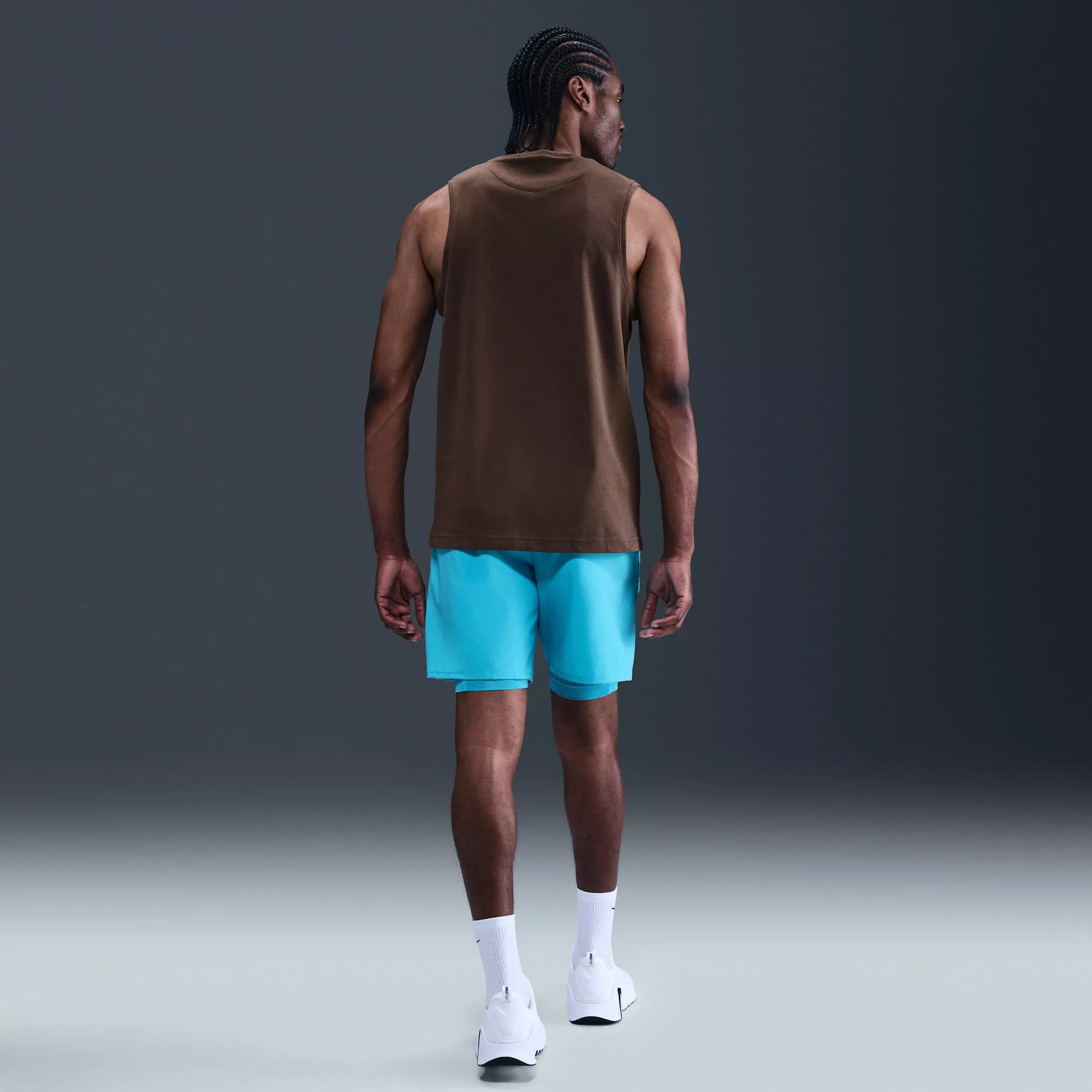 Nike Men's Primary Dri-FIT Versatile Tank - BROWN