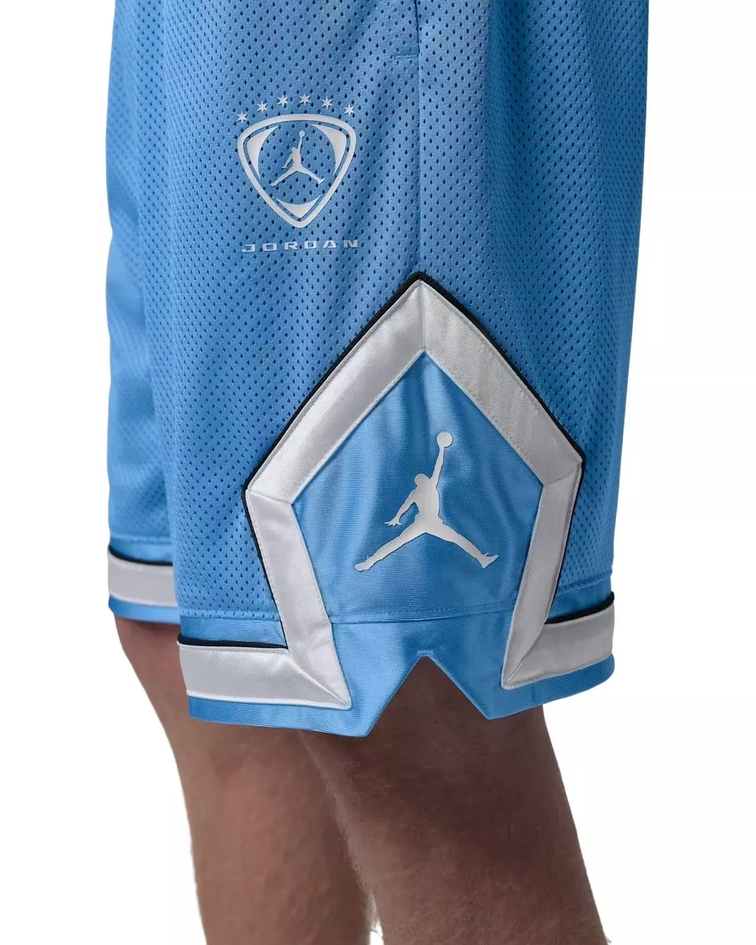 Jordan Men's Brooklyn Diamond Mesh Shorts - BLUE