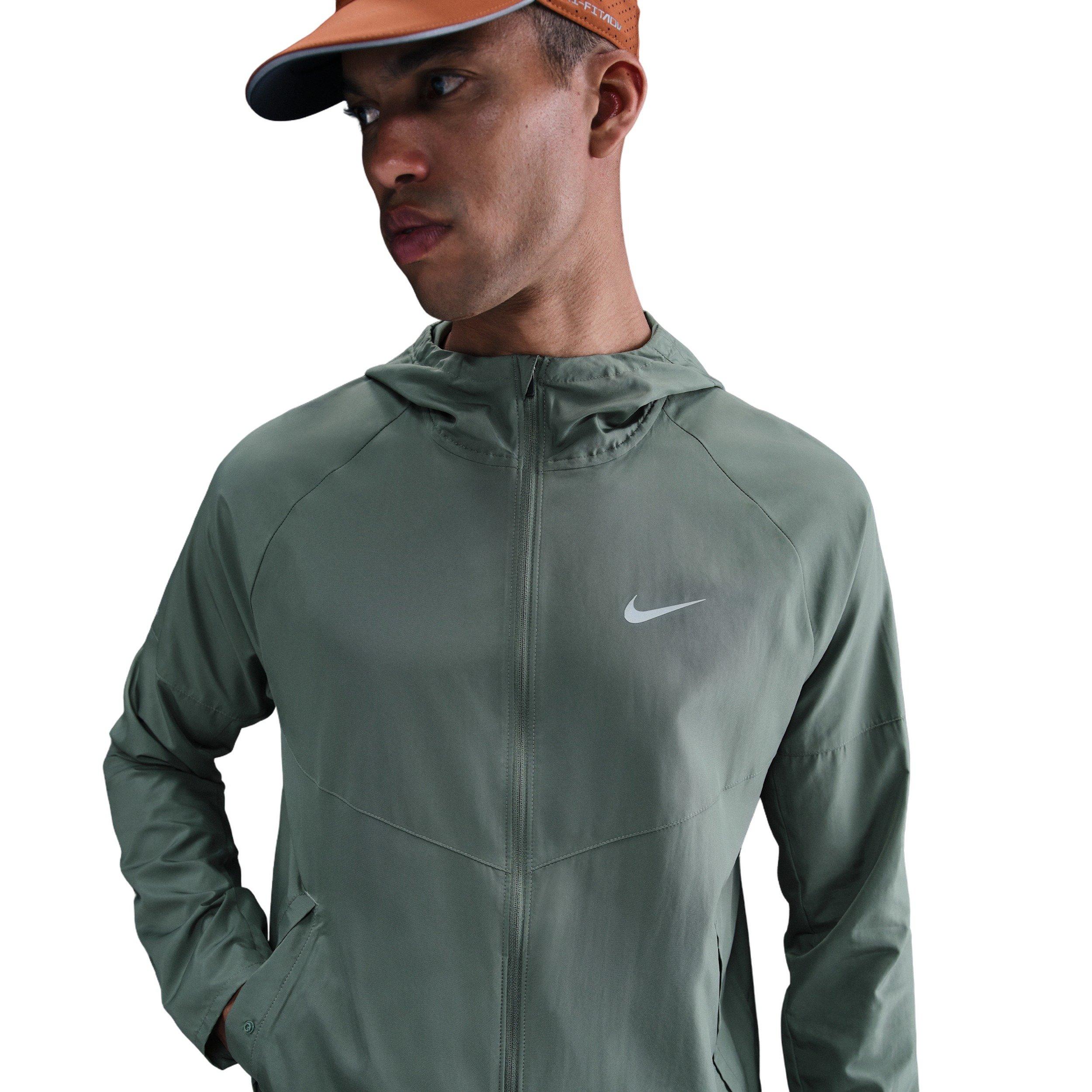 Nike Men's Miler Repel Running Jacket - Green - GREEN Thumbnail View 1