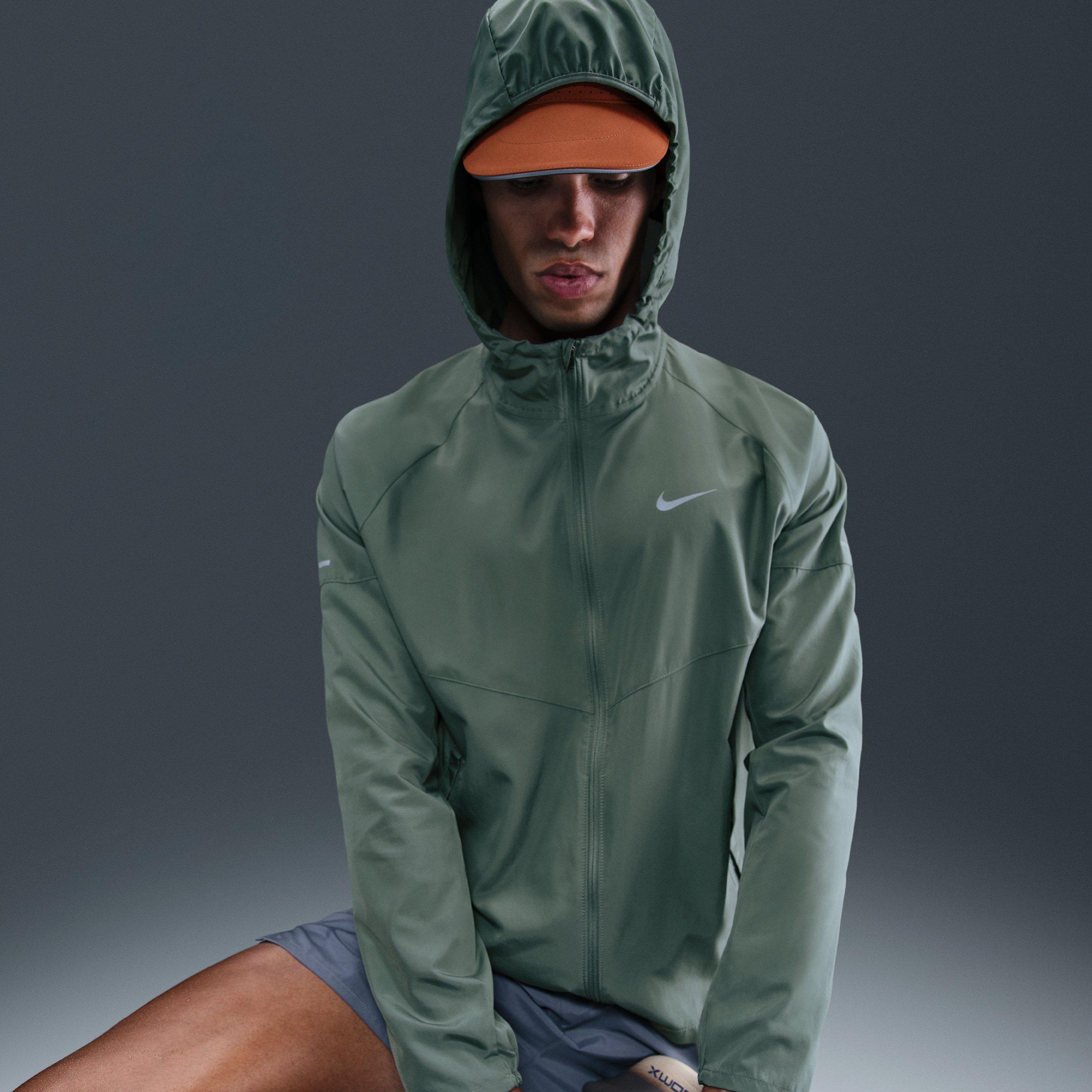 Nike Men's Miler Repel Running Jacket - Green - GREEN Thumbnail View 3