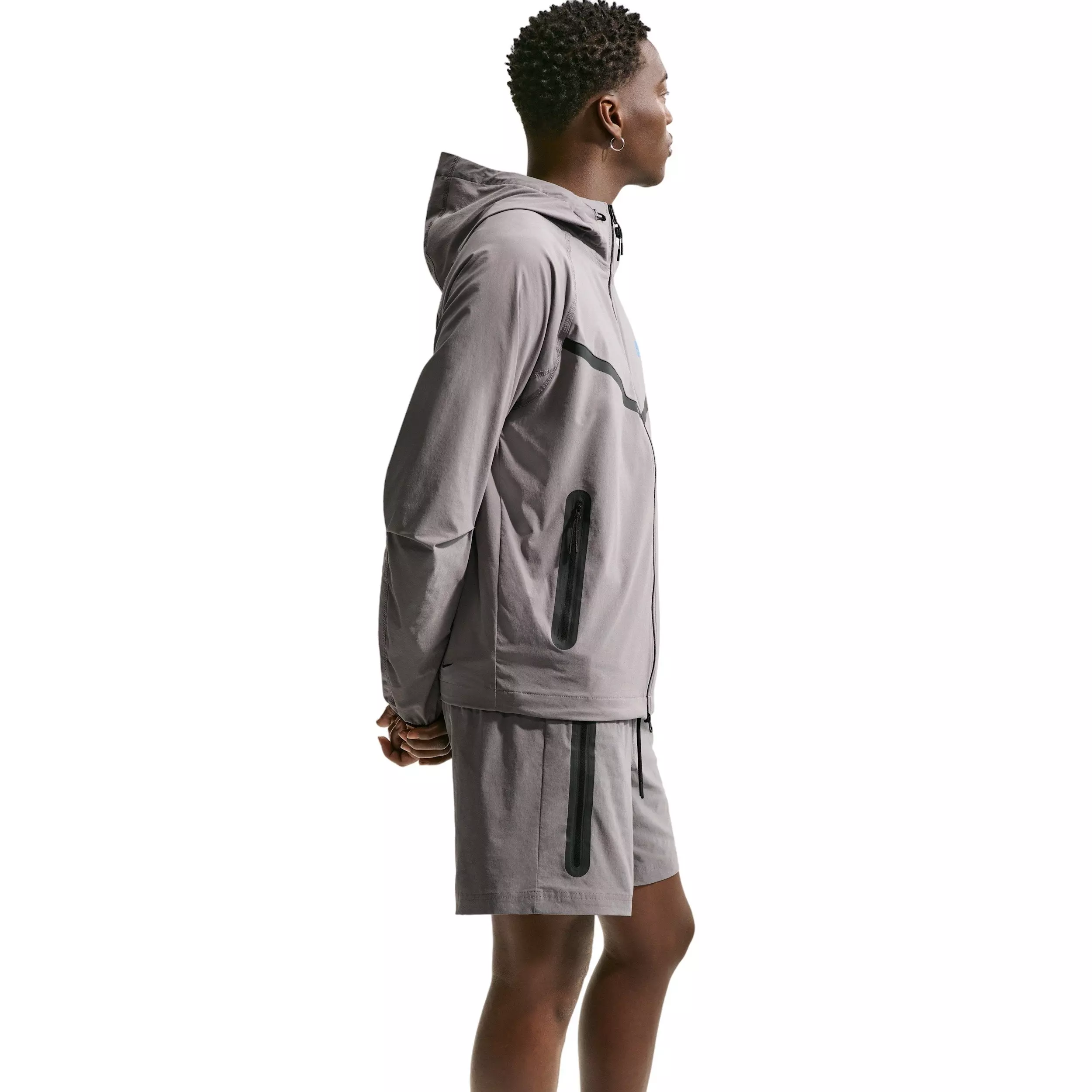 Nike Men's Tech Woven Shorts - GREY