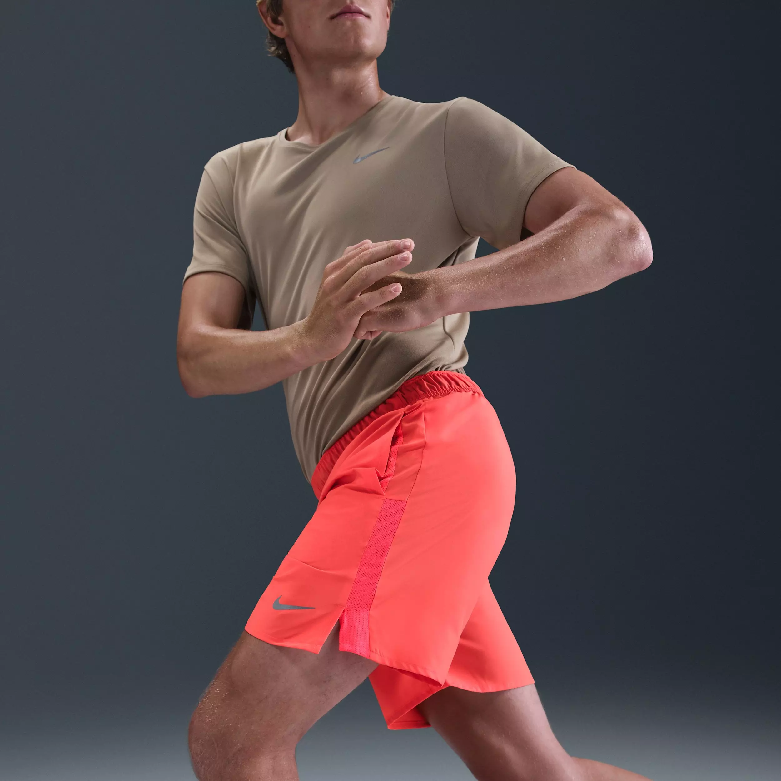 Nike Men's Challenger Dri-FIT 7" Brief-Lined Running Shorts - Red - RED