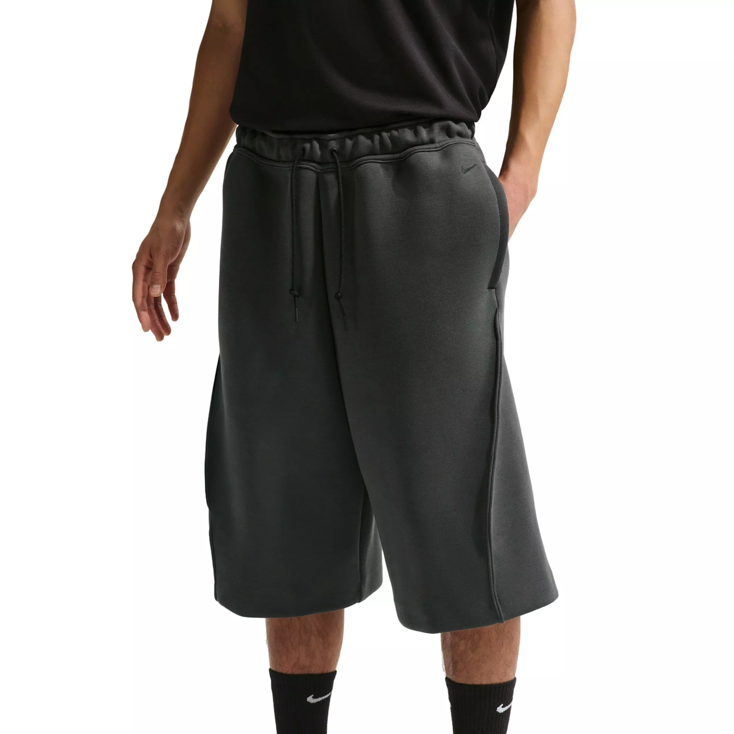 Nike Men's Tech Fleece Oversized Fit Shorts - GREY