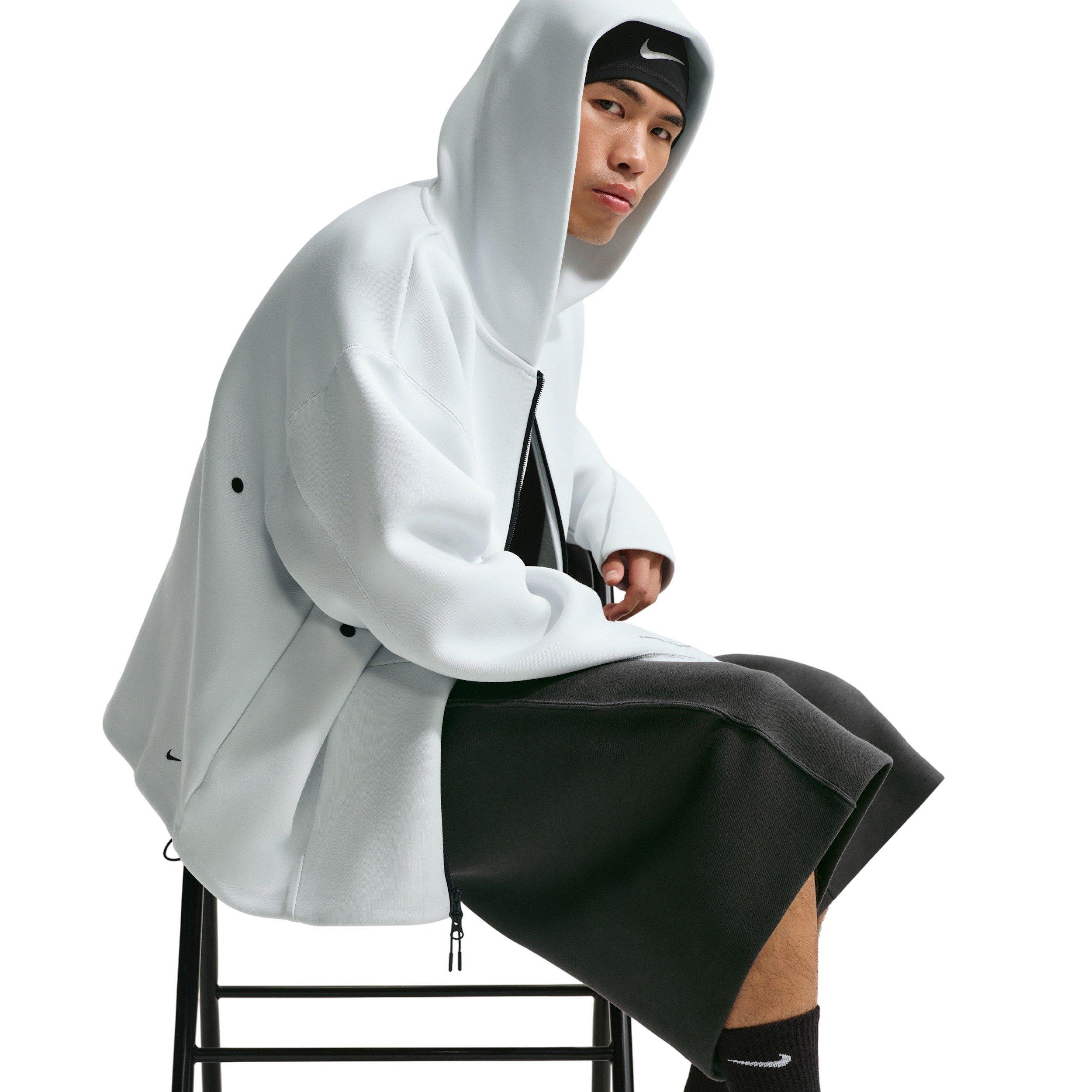 Nike Men's Tech Fleece Oversized Fit Shorts - GREY Thumbnail View 4