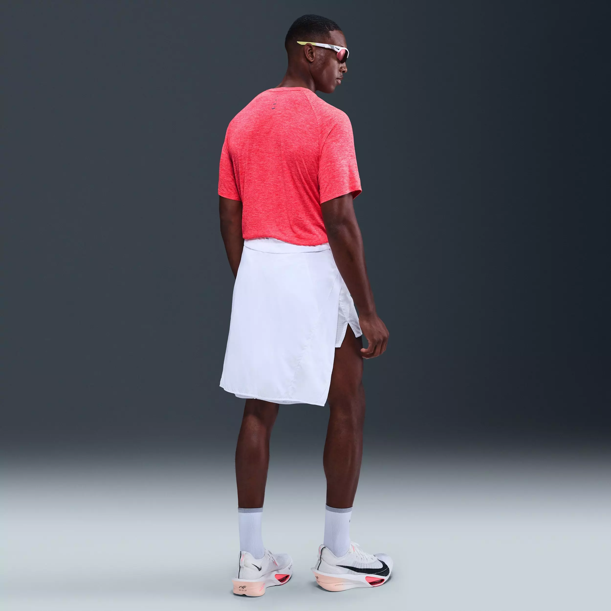 Nike Men's Stride Dri-FIT ADV Short-Sleeve Running Top - RED