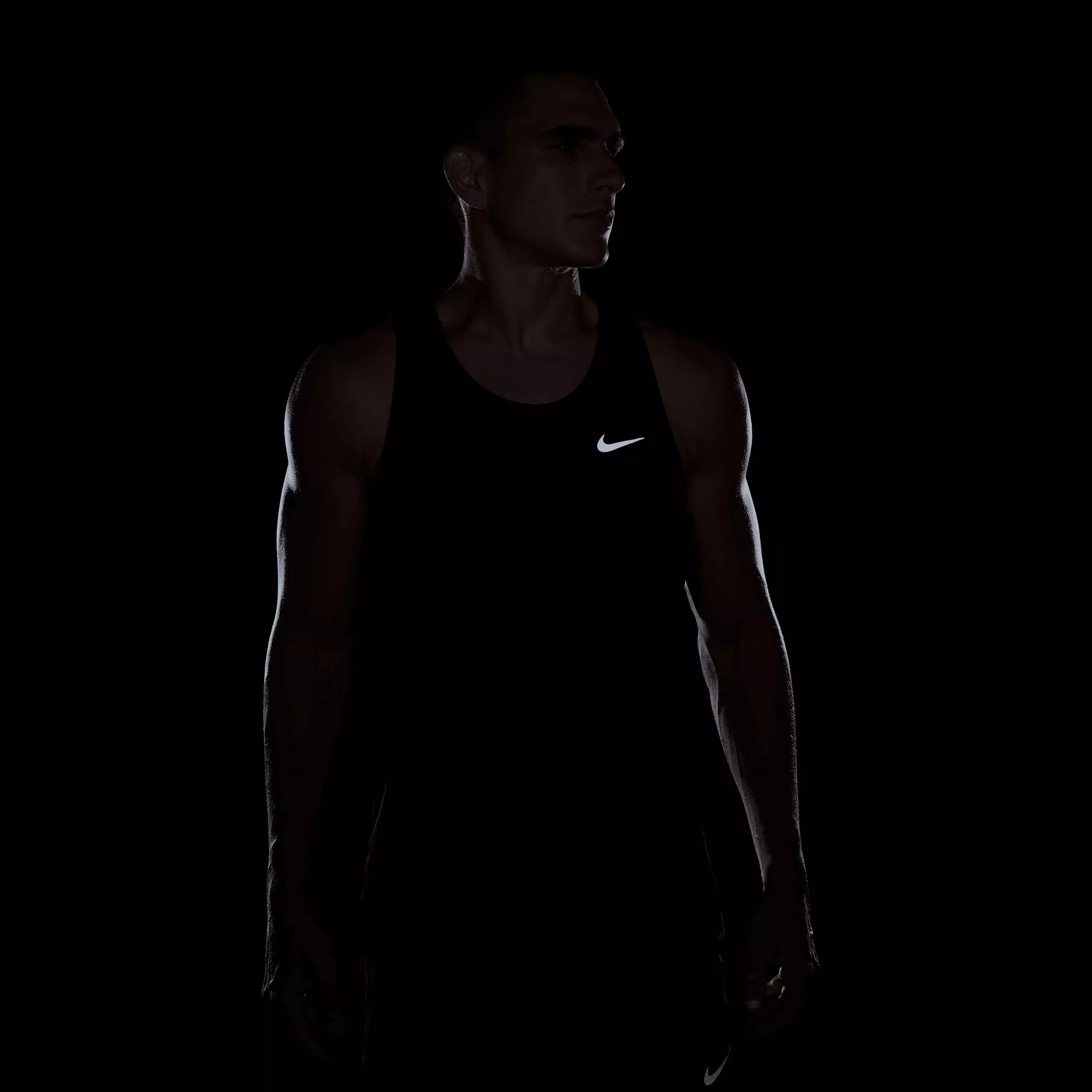 Nike Men's Stride Dri-FIT ADV Running Tank Top - BLACK