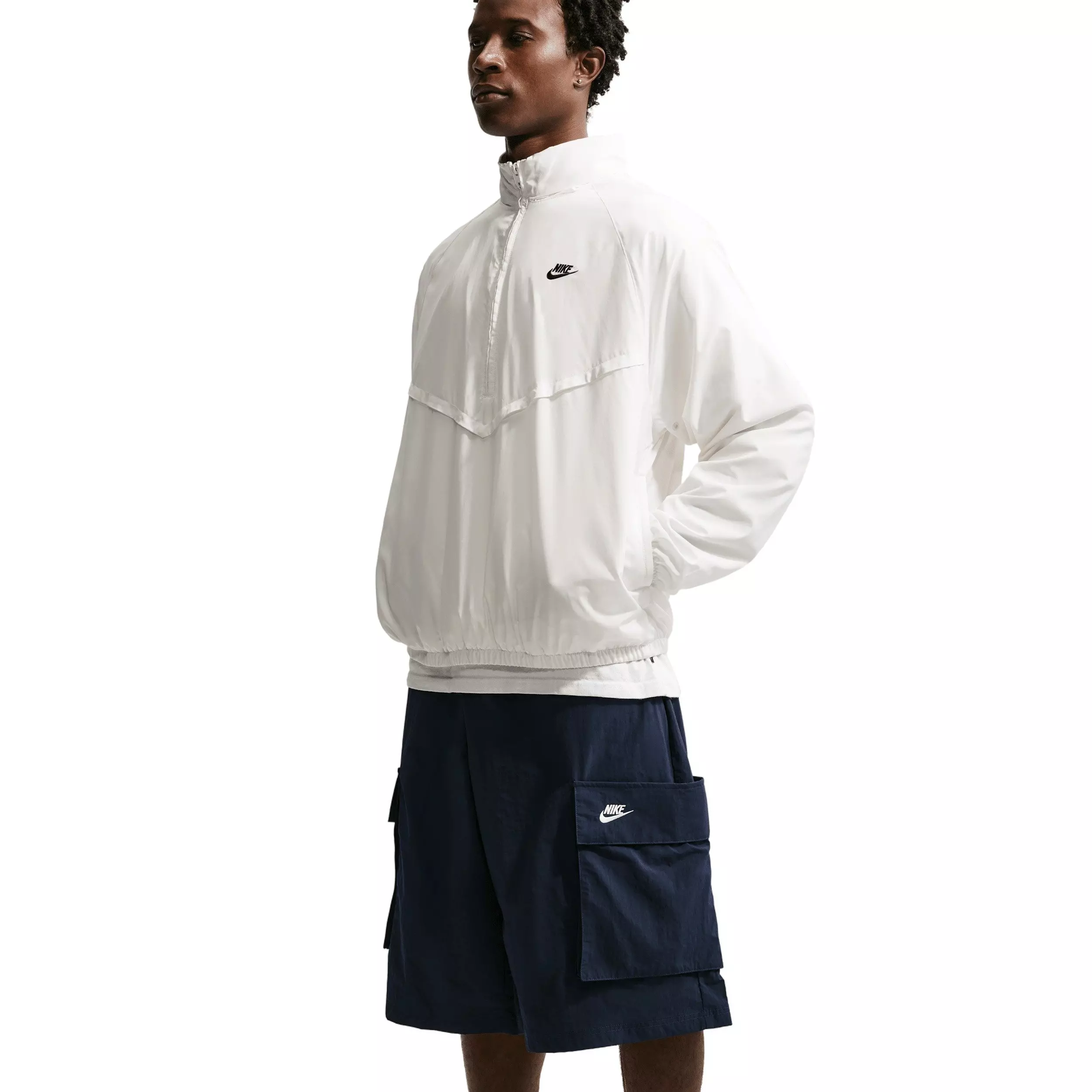 Nike Men's Sportswear Club Oversized Cargo Shorts - BLUE