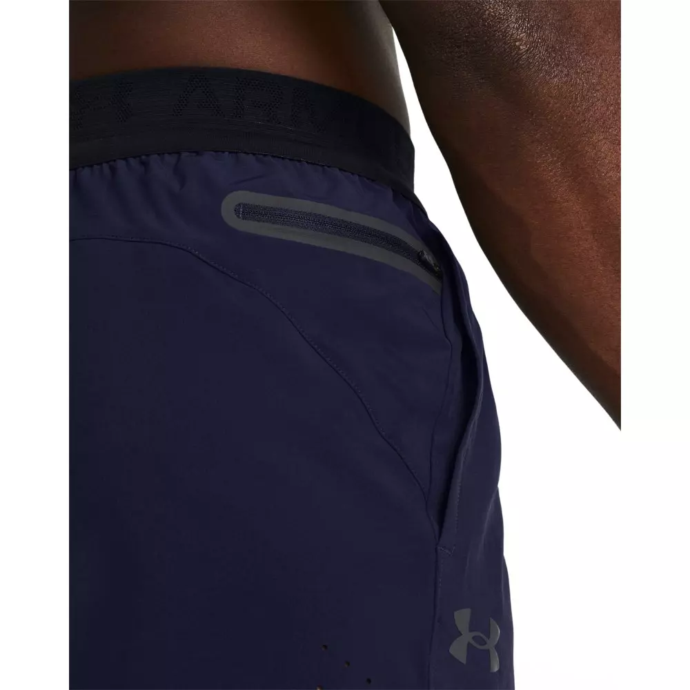 Under Armour Men's Peak Woven Shorts - Grey - TAN