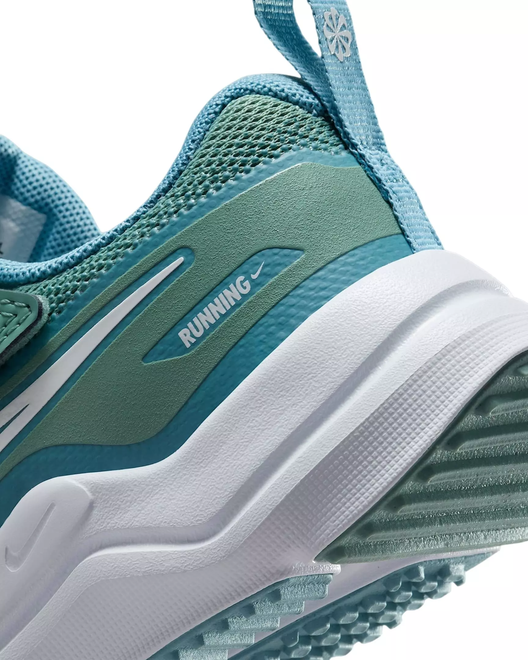 Nike Cosmic Runner "Cannon/Denim Turquoise/White/Sail" Preschool Girls' Running Shoe - CANNON/TURQUOISE/WHITE/SAIL