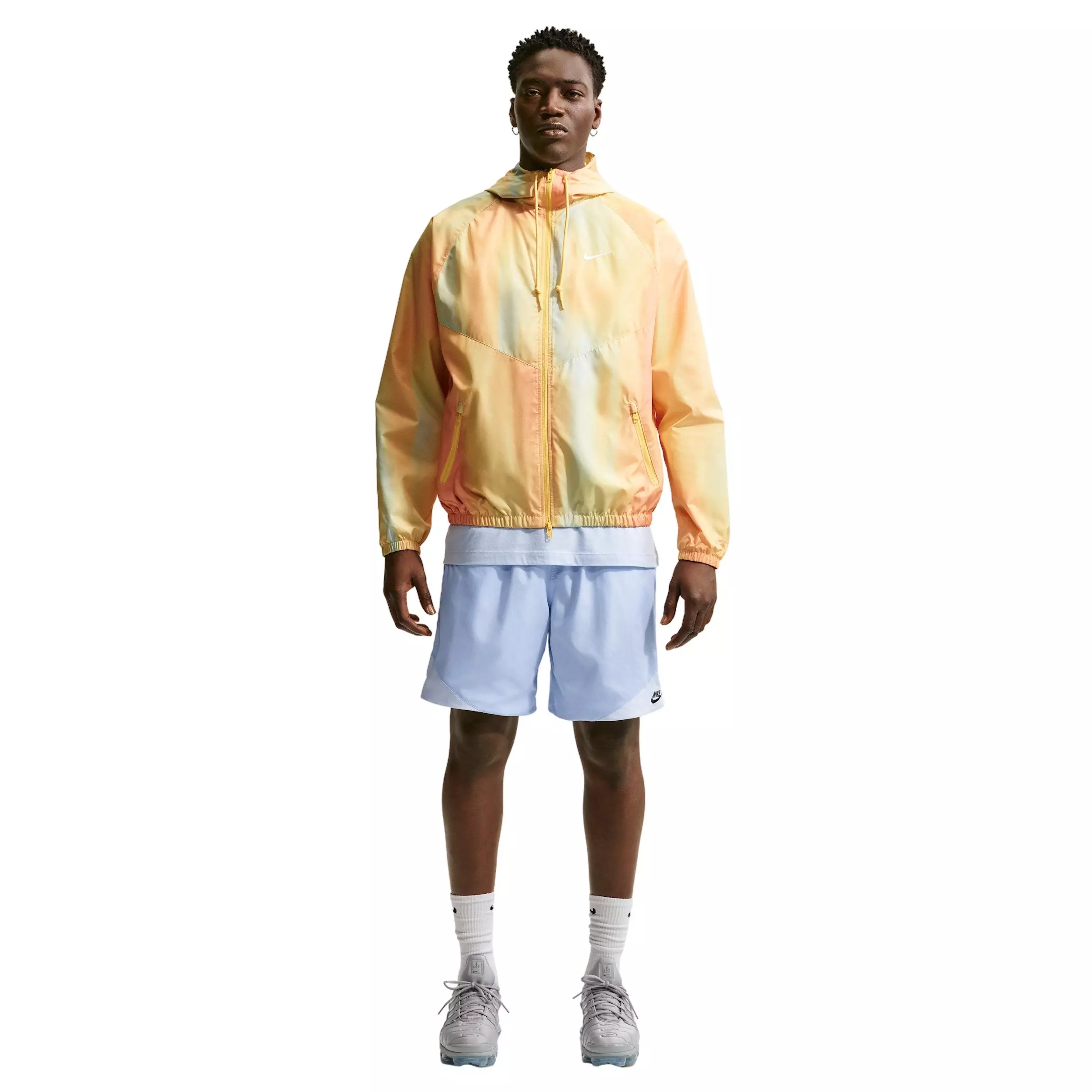 Nike Men's Sportswear Windrunner 8" Shorts - BLUE