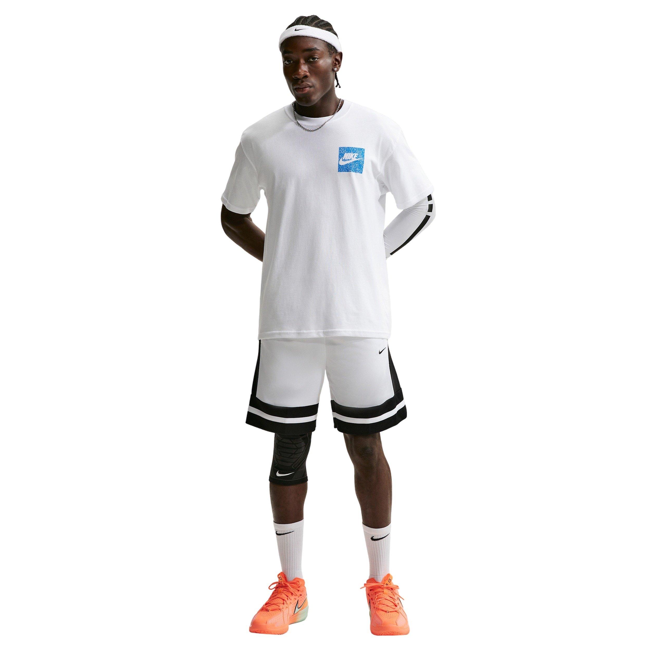 Nike Men's Dri-FIT GM Classic 8" Basketball Shorts - WHITE Thumbnail View 3