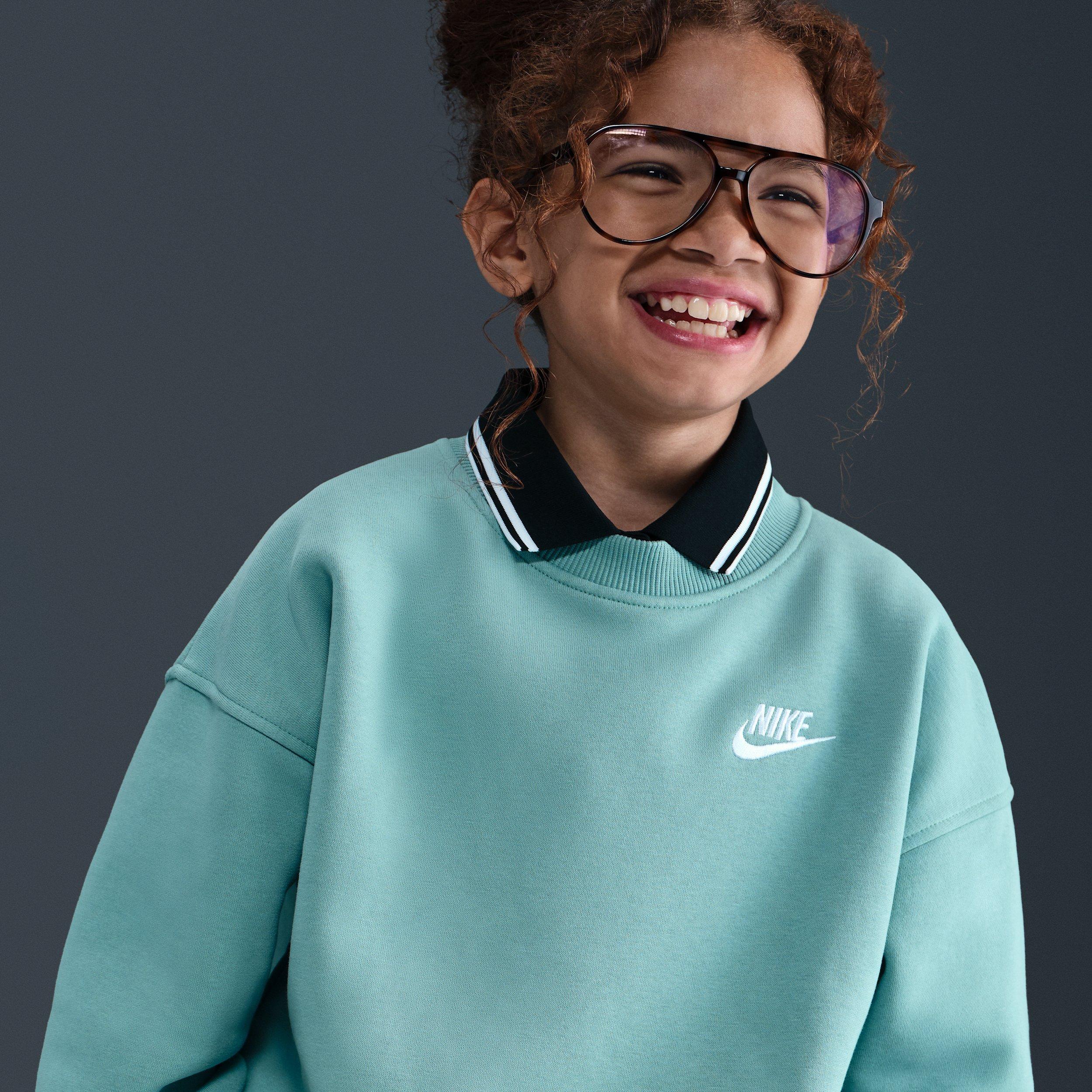 Nike Sportswear Club Fleece Big Kids' Green Oversized Sweatshirt