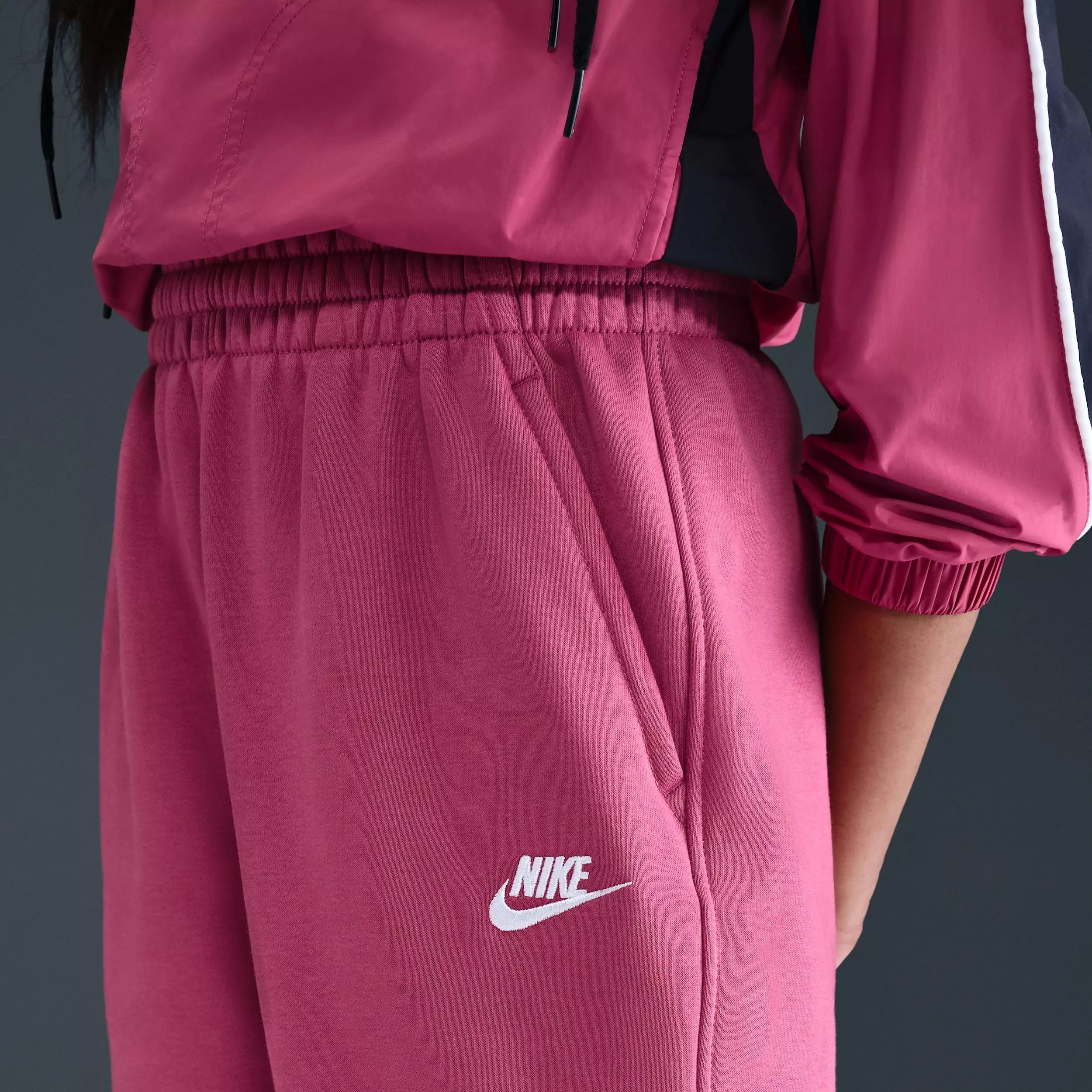 Nike Big Girls' Sportswear Club Fleece Loose Sweatpants - Beet Pink - BEET PINK