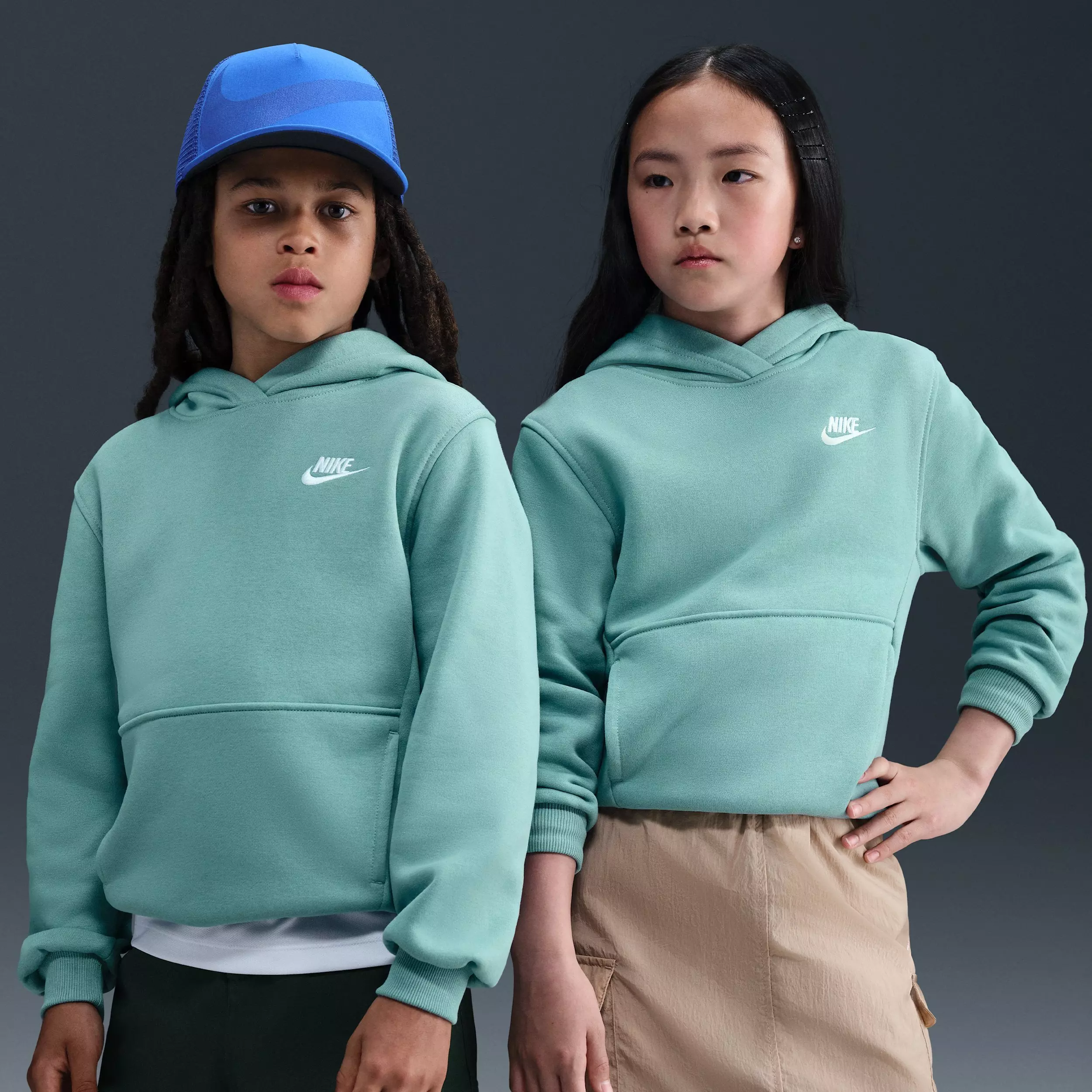 Nike Big Kids' Sportswear Club Fleece Lightweight Pullover Hoodie - Green - GREEN