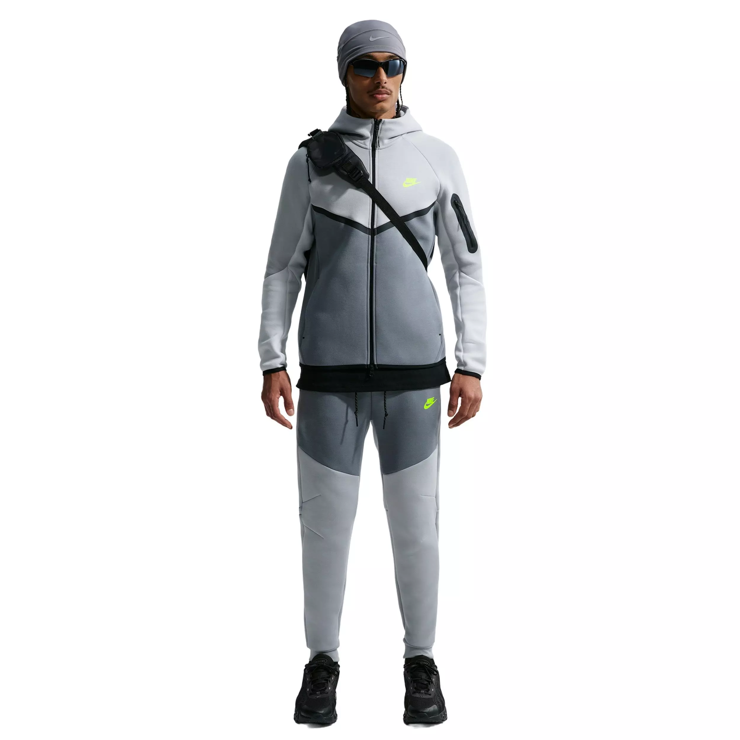 Nike Men's Tech Fleece Joggers - LT GREY