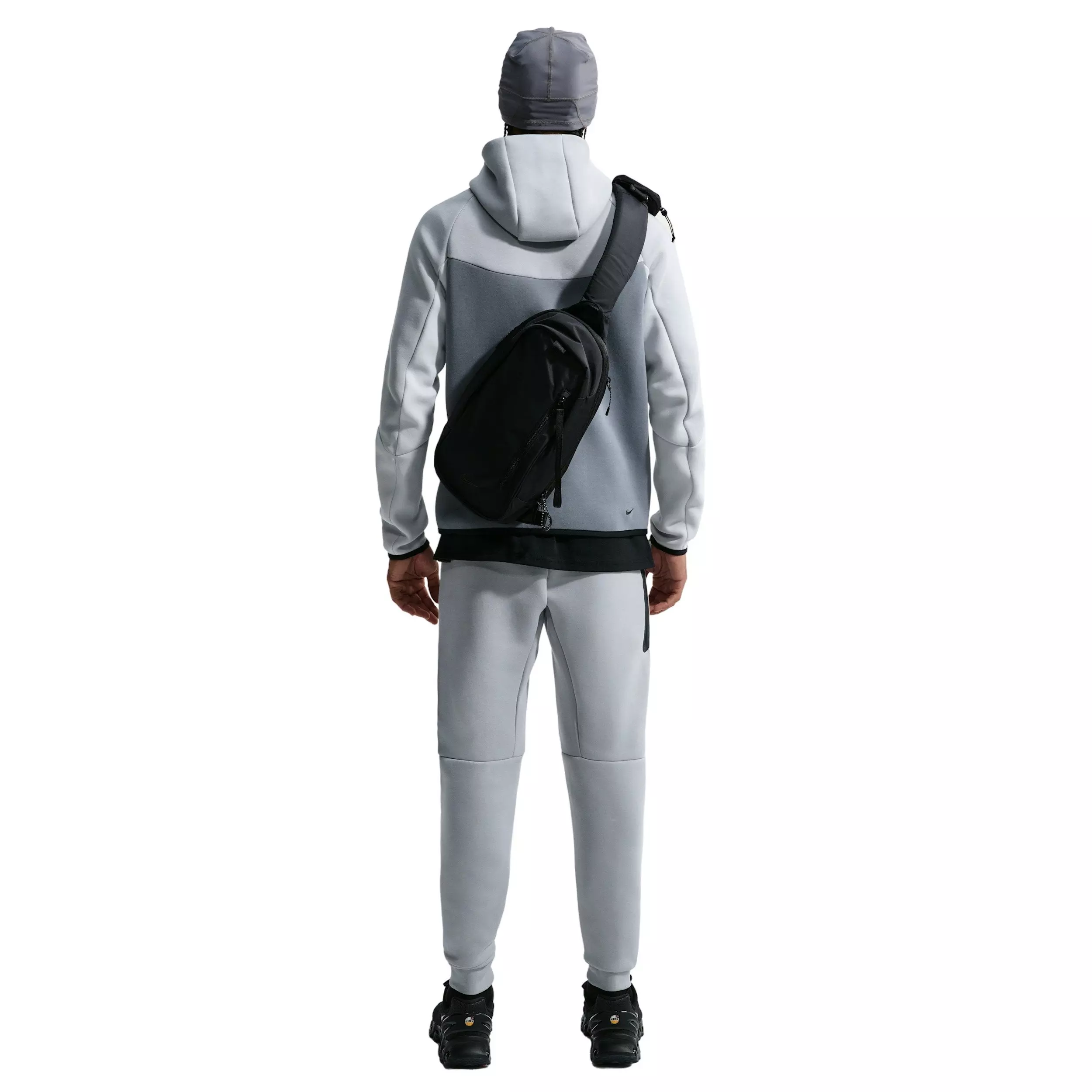 Nike Men's Tech Fleece Joggers - LT GREY
