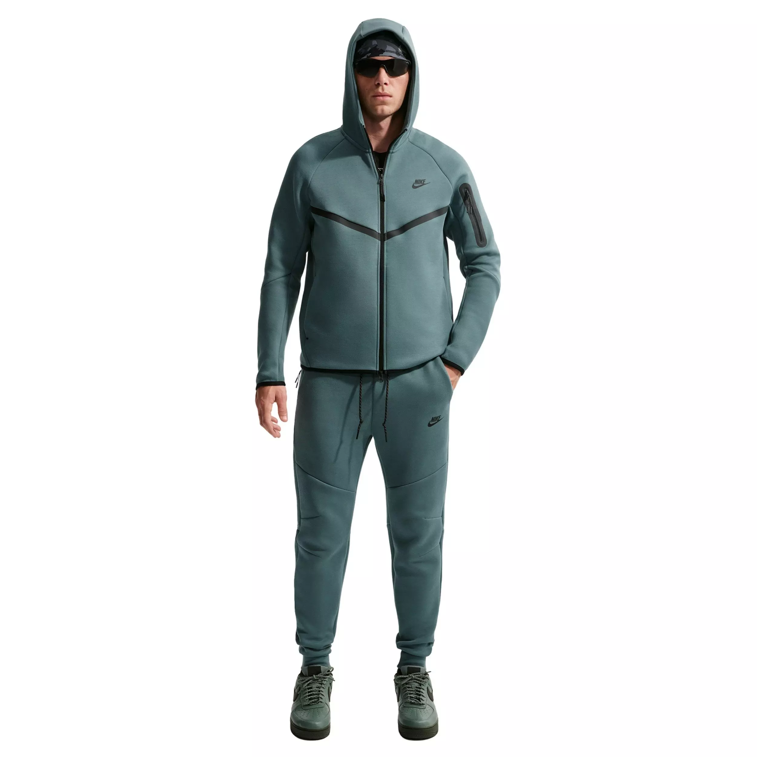 Nike Men's Tech Fleece Joggers - DK GREEN