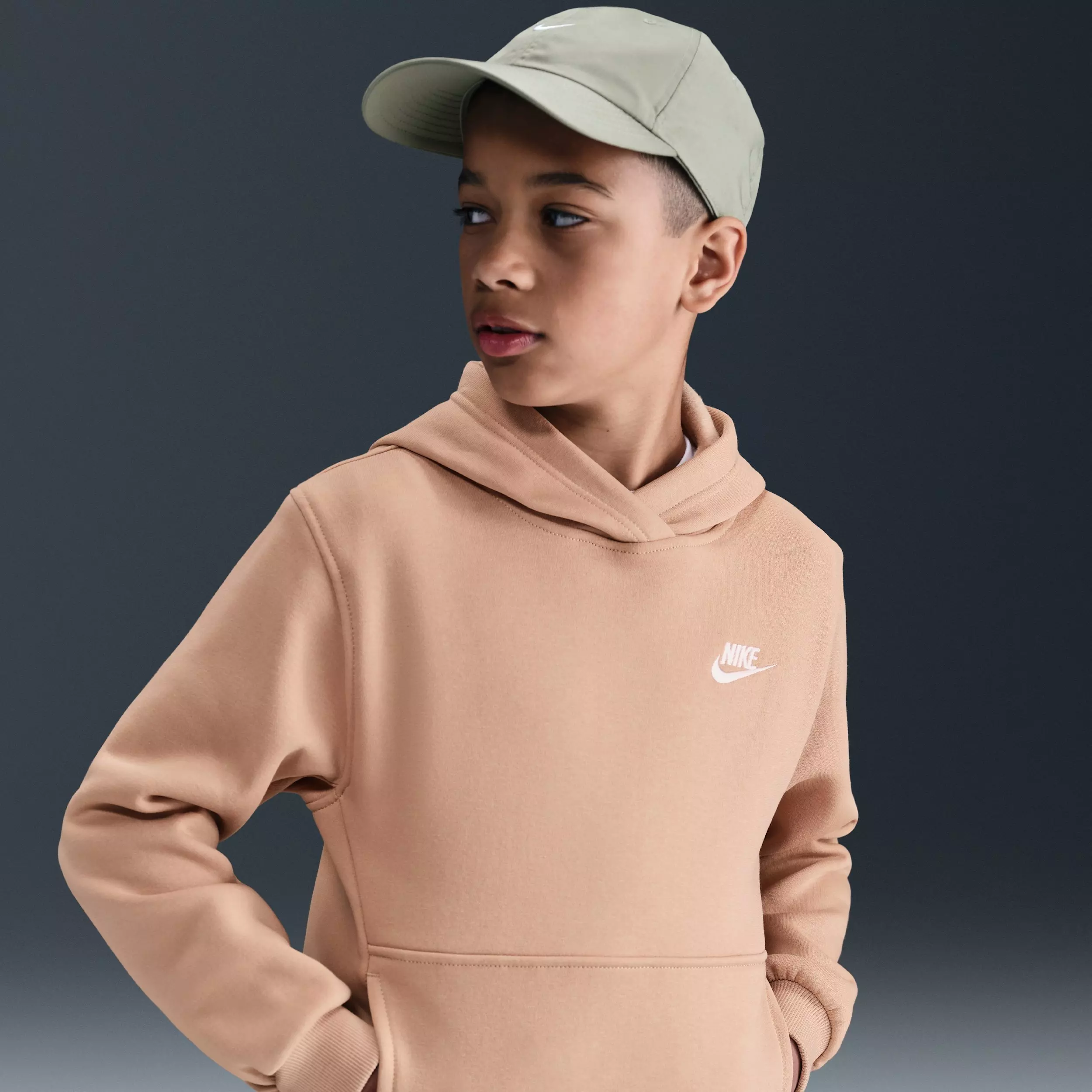 Nike Big Kids' Sportswear Club Fleece Lightweight Pullover Hoodie - Brown - BROWN