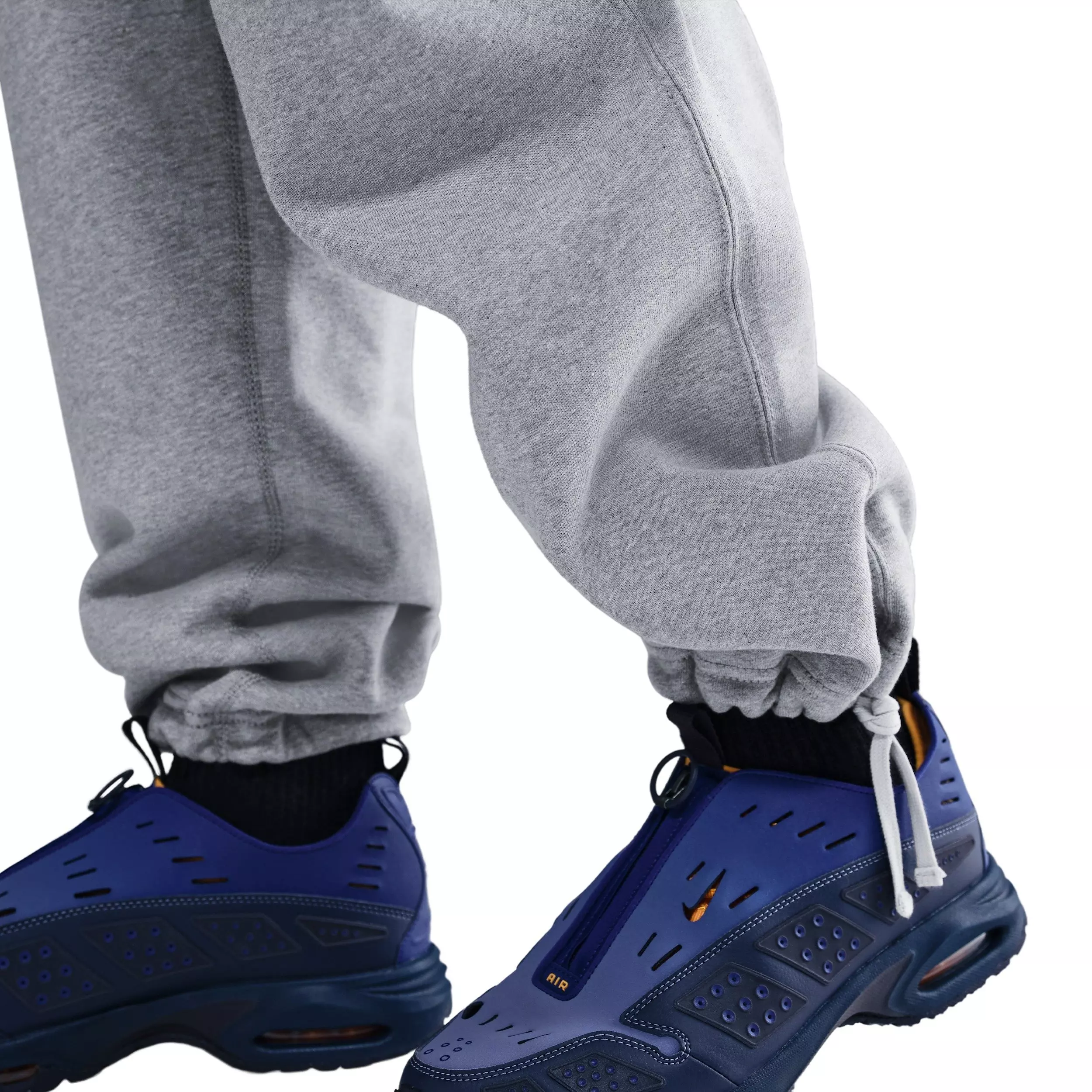 Nike Men's Solo Swoosh Fleece Open-Hem Pants - GREY