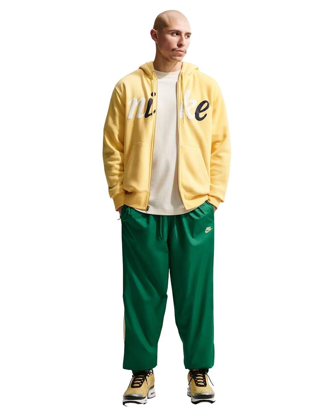 Nike Men's Windrunner Land 26 Pants - GREEN Thumbnail View 3