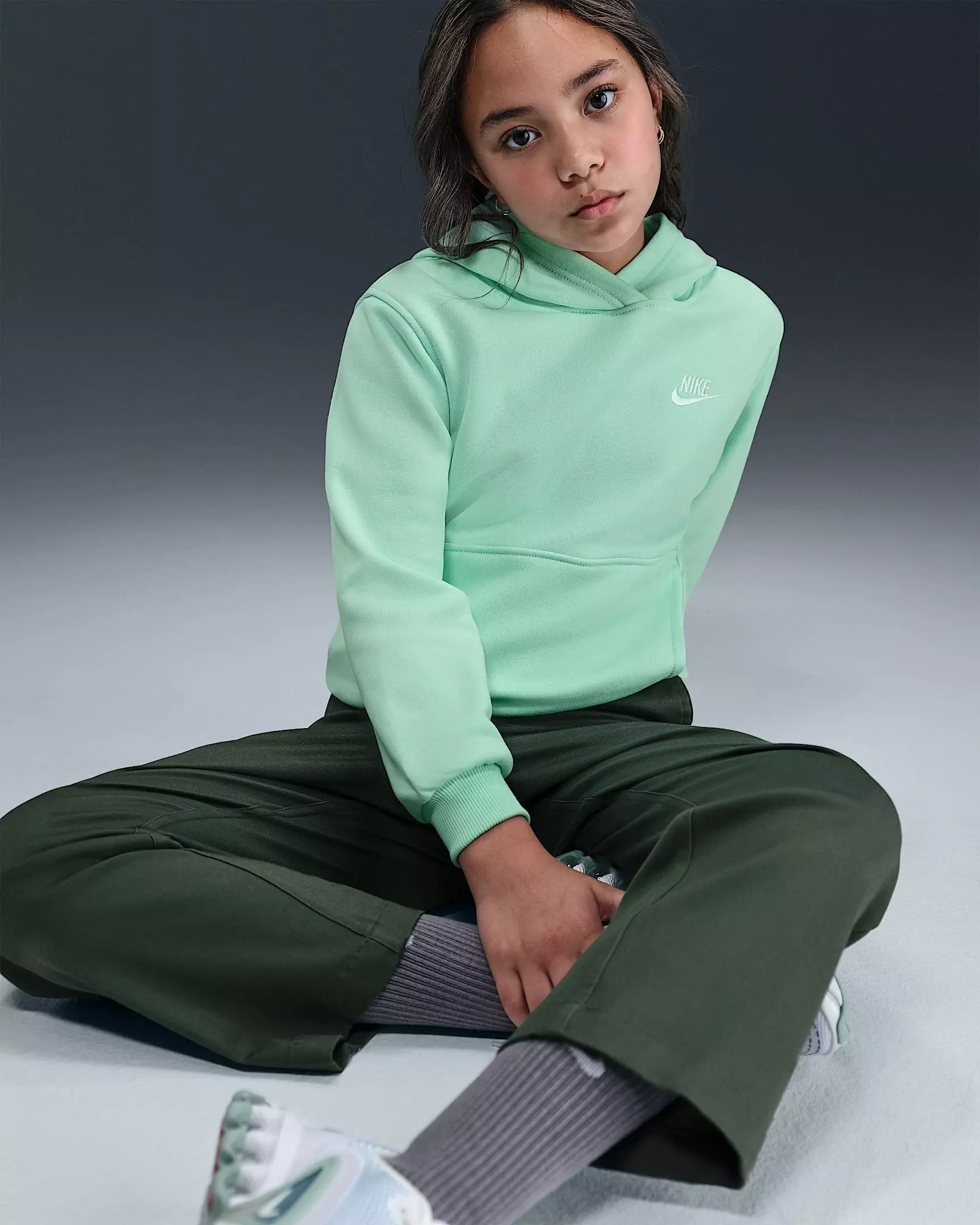 Nike Big Kids' Sportswear Club Fleece Lightweight Pullover Hoodie - Mint - MINT