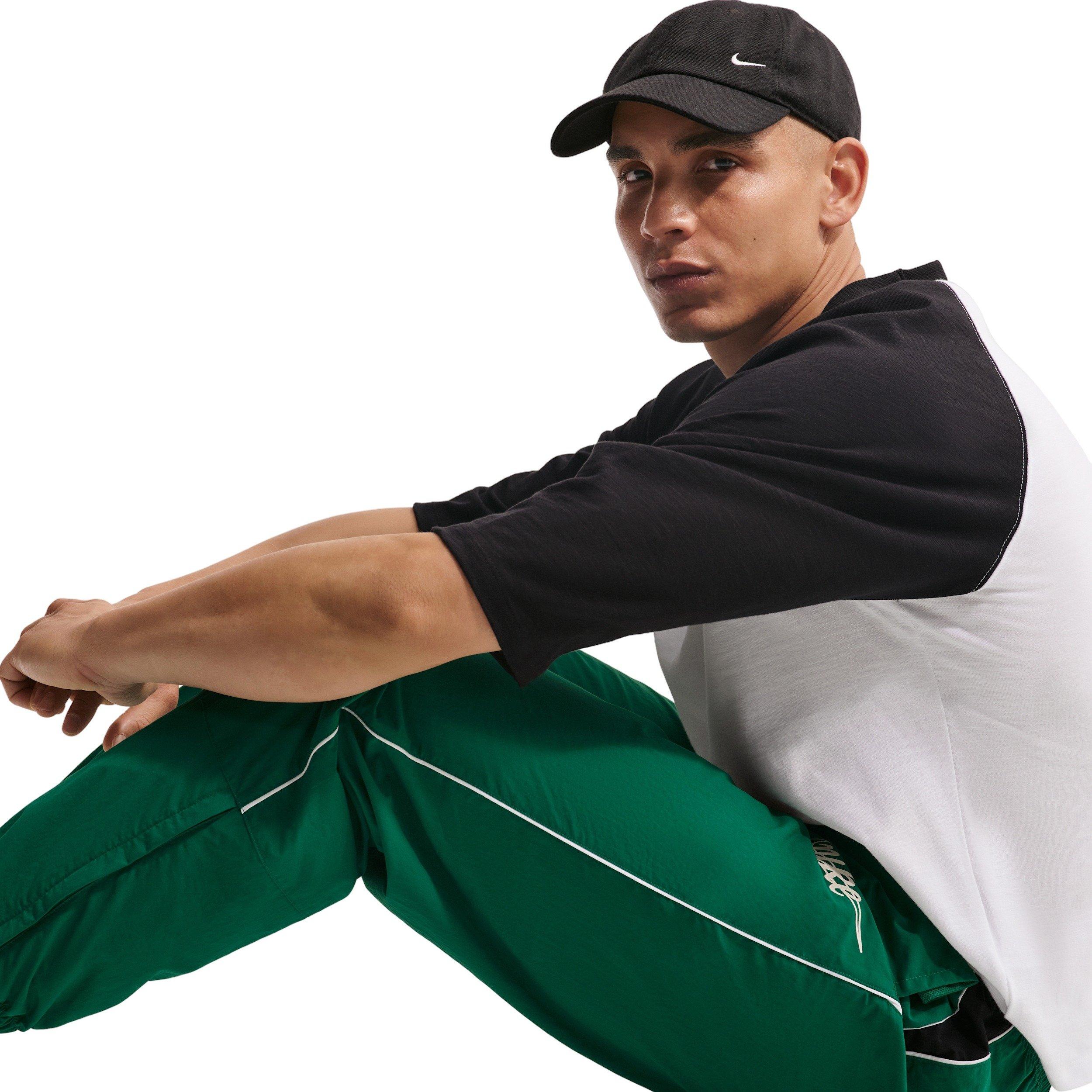 Nike Men's Sportswear Club Lightweight Pants - GREEN Thumbnail View 4