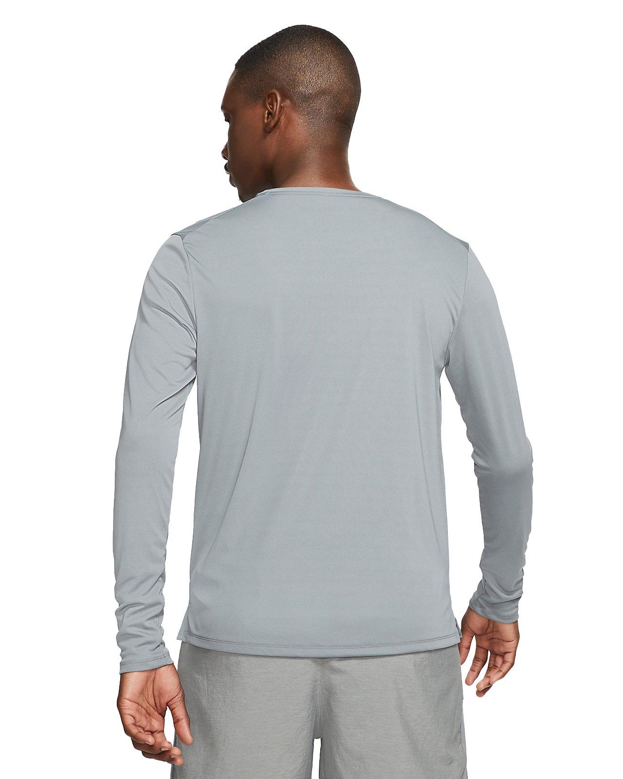 Nike Men's Dri-FIT Miler Long-Sleeve Running Top - GREY Thumbnail View 2