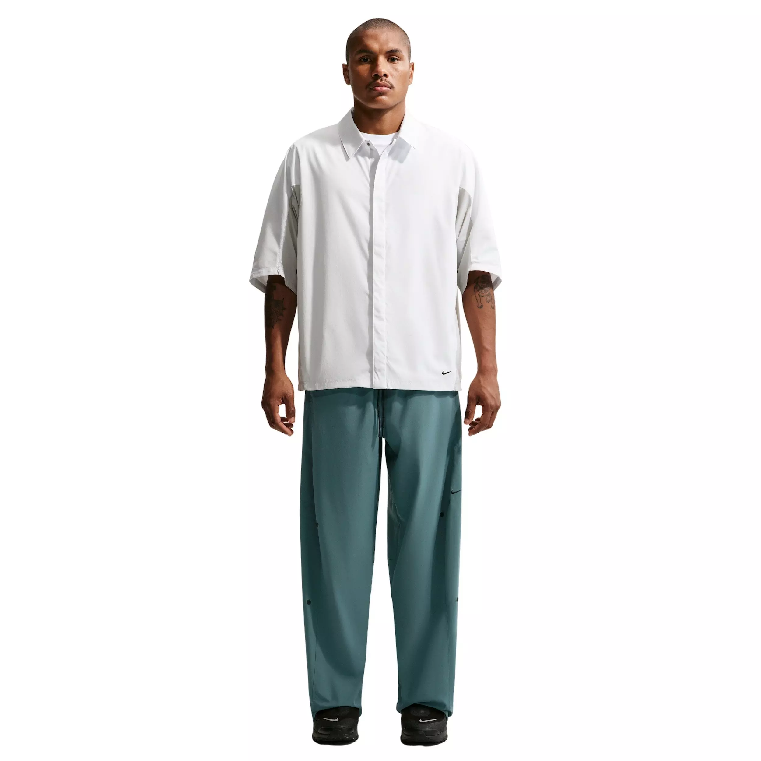 Nike Men's Dri-FIT Tech Helios Sun Pants - MINERAL SLATE/GREEN