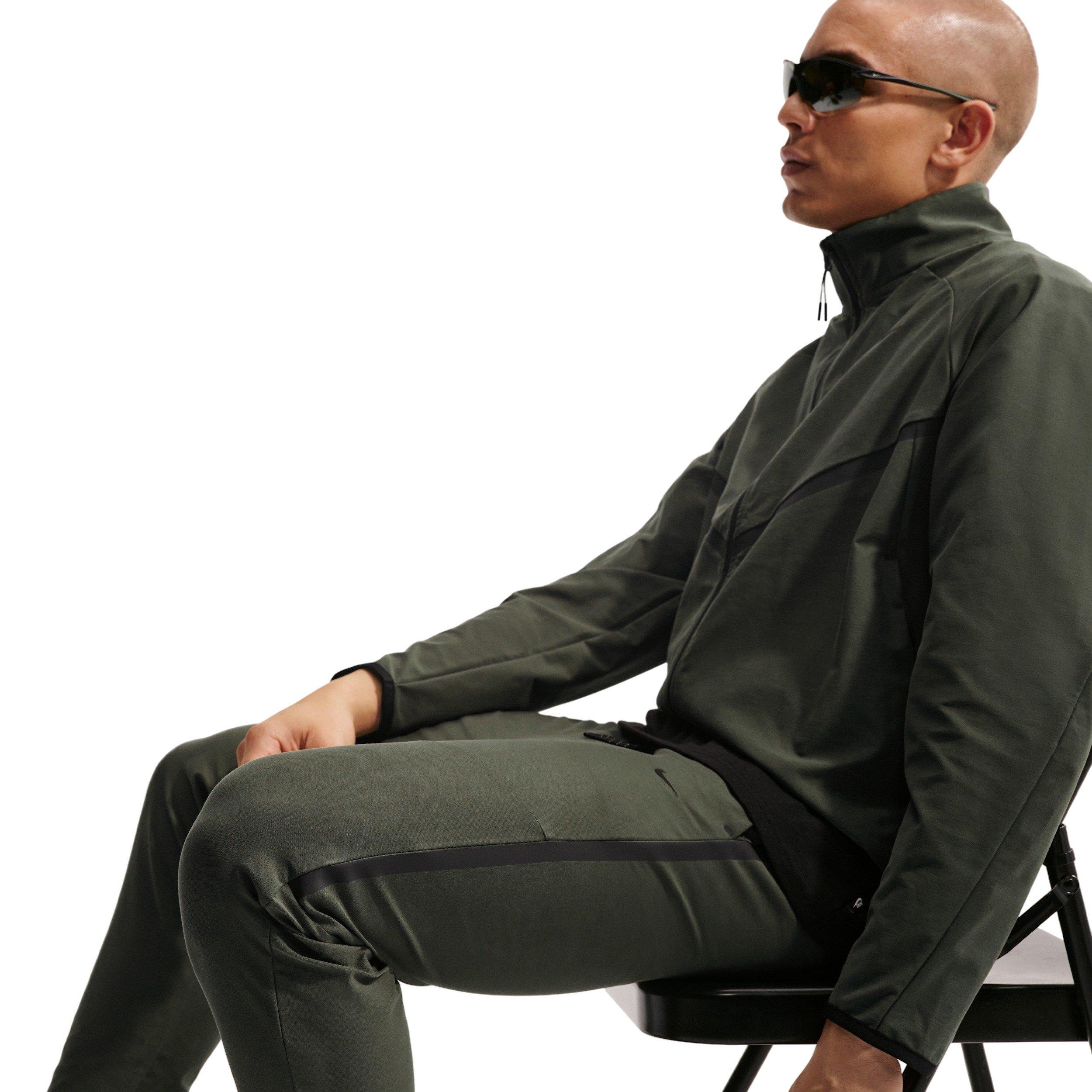 Nike Men's tech Dri-FIT Shori Knit Drill Pants - CARGO KHAKI Thumbnail View 4