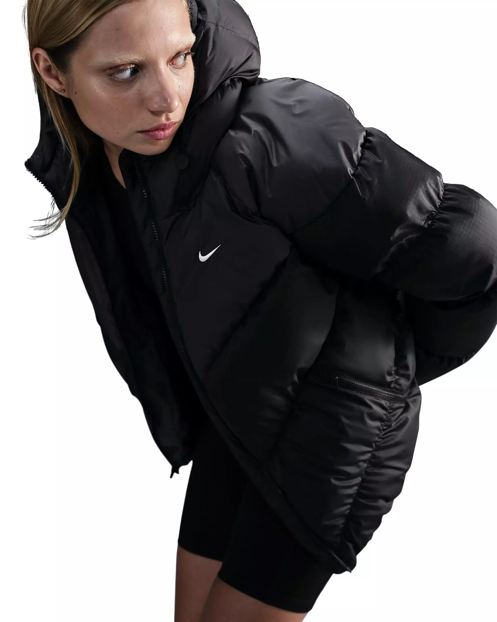 Nike Women's Sportswear Windpuffer Storm-FIT Loose Jacket - BLACK/WHITE