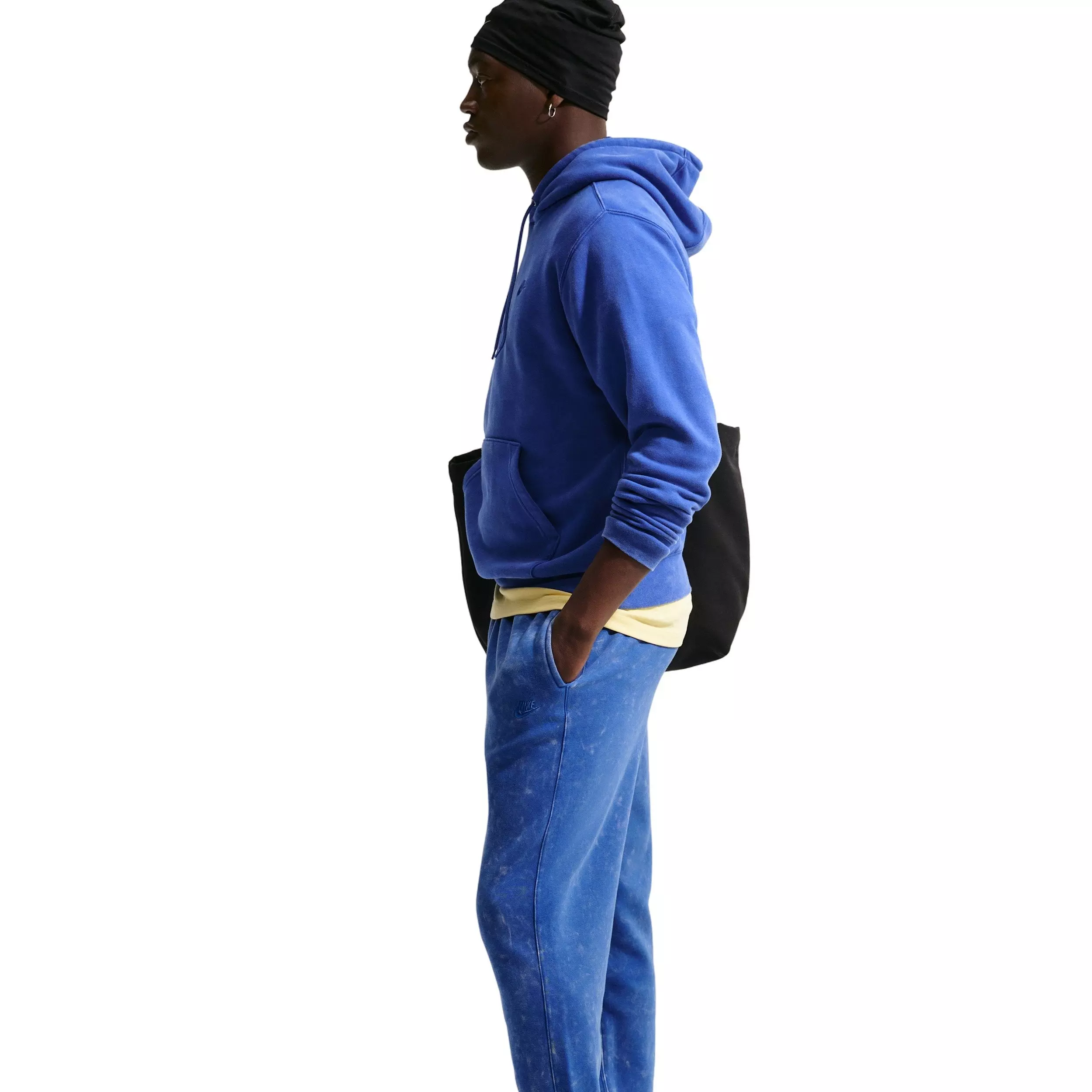 Nike Men's Sportswear Club Washed Cuffed Fleece Pants - BLUE