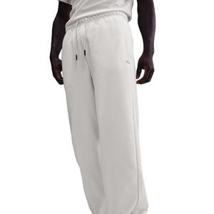 Nike Men's Standard Issue Therma-FIT Brushed Open-Hem Basketball Pants - White