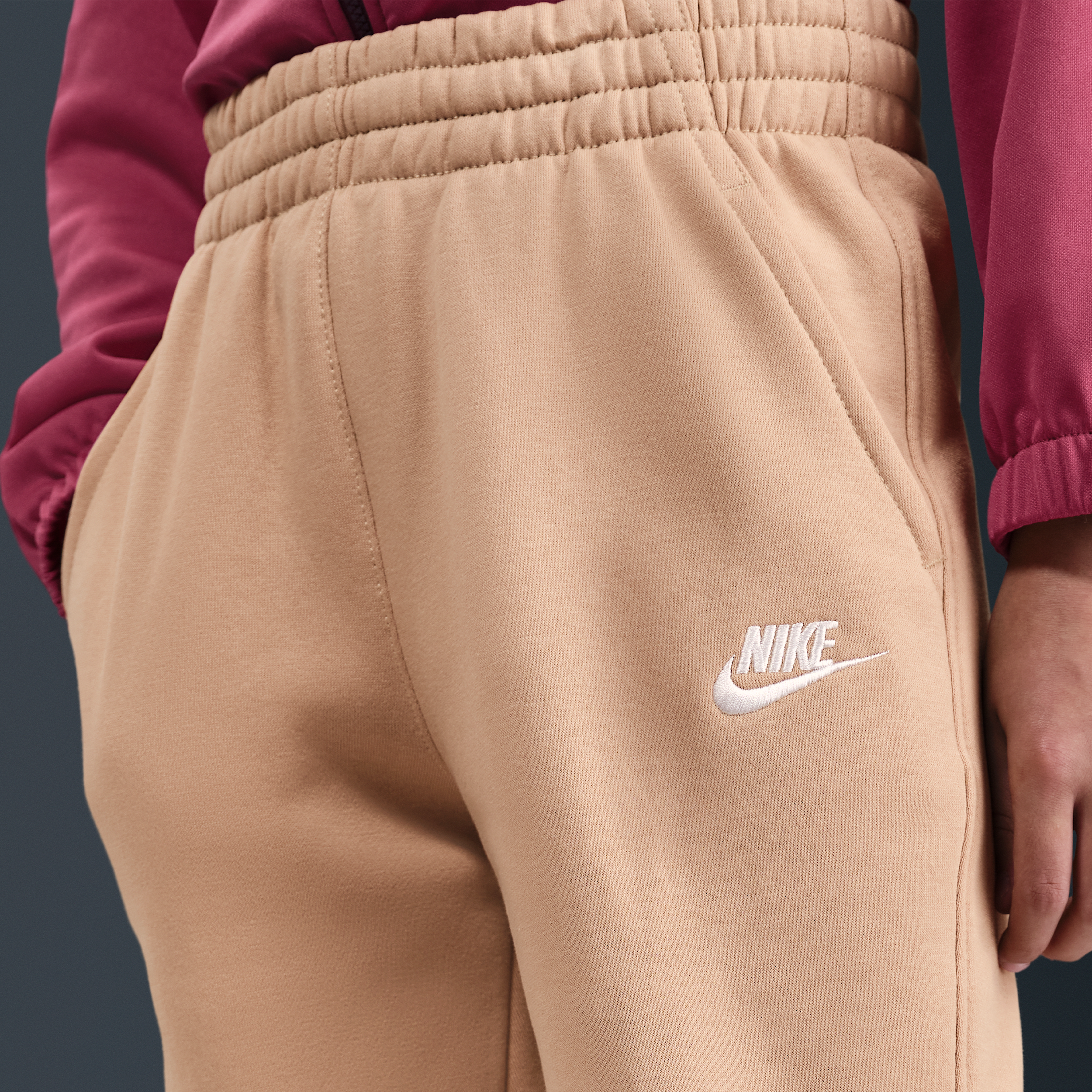 Nike Sportswear Club Fleece Big Kids' Brown Joggers